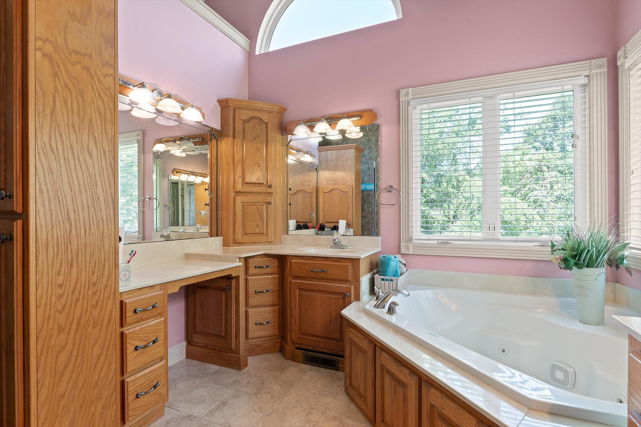 336 Channel Pointe Drive