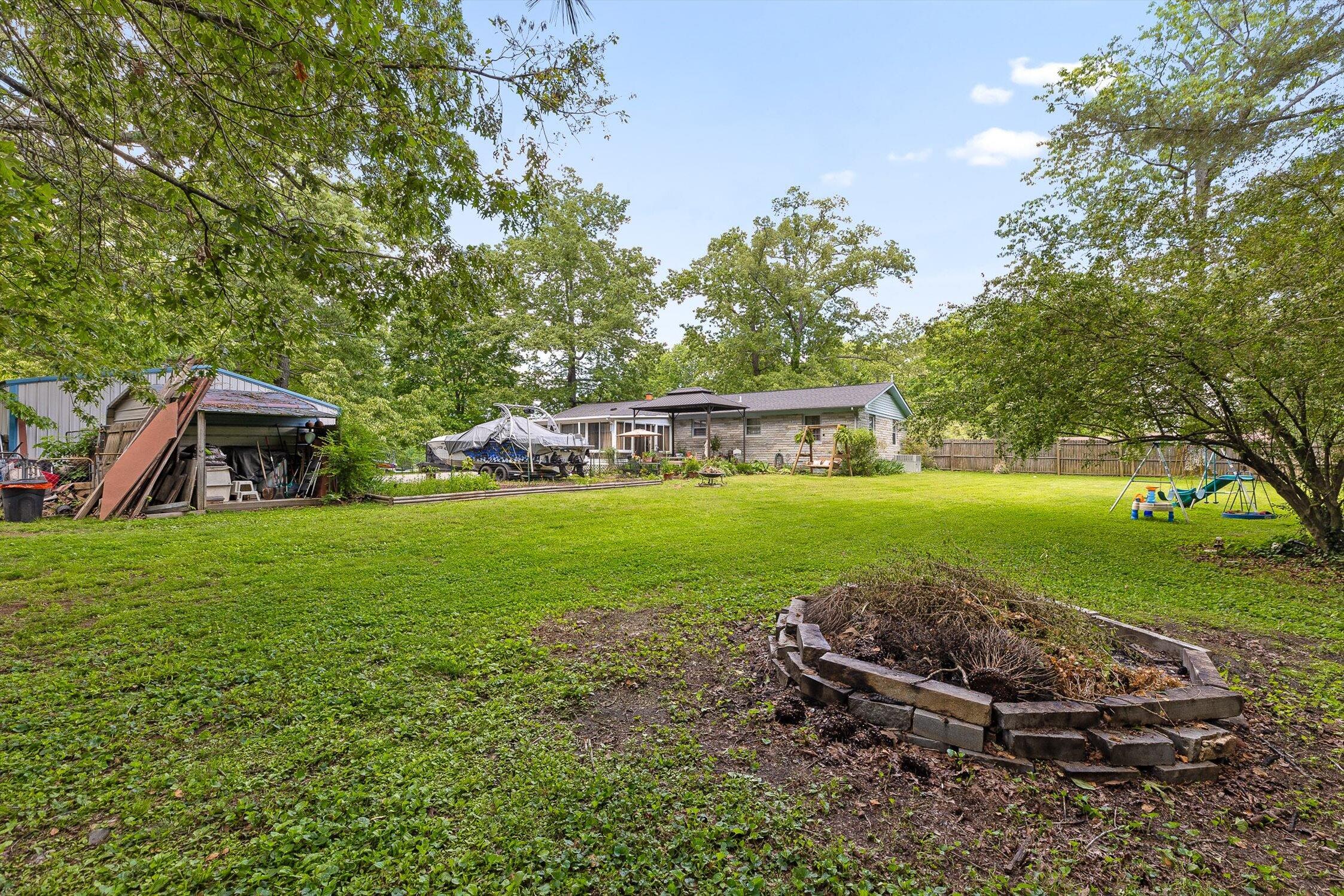 419 Trotters Circle