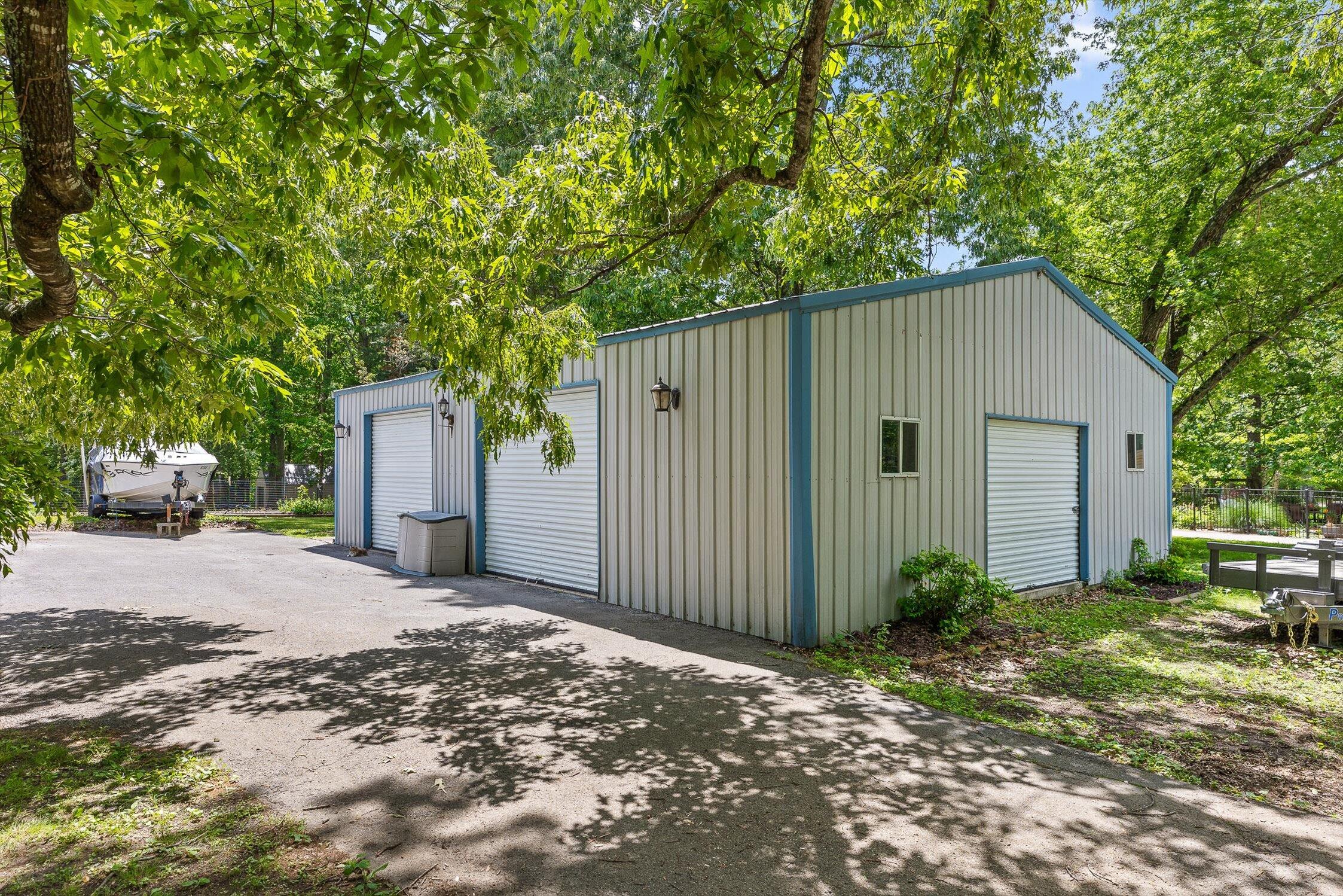419 Trotters Circle
