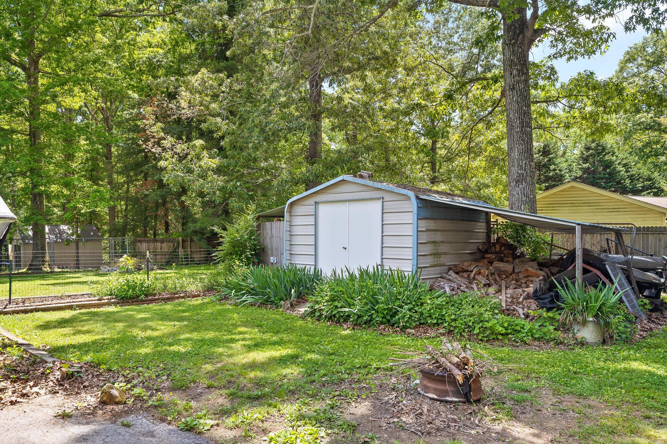 419 Trotters Circle