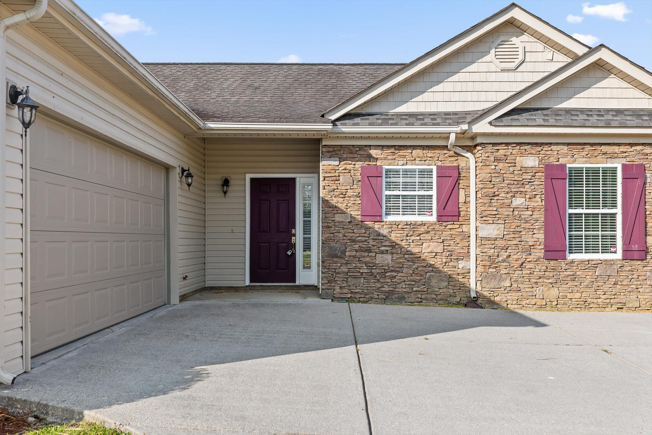 8236 Bluegill Circle