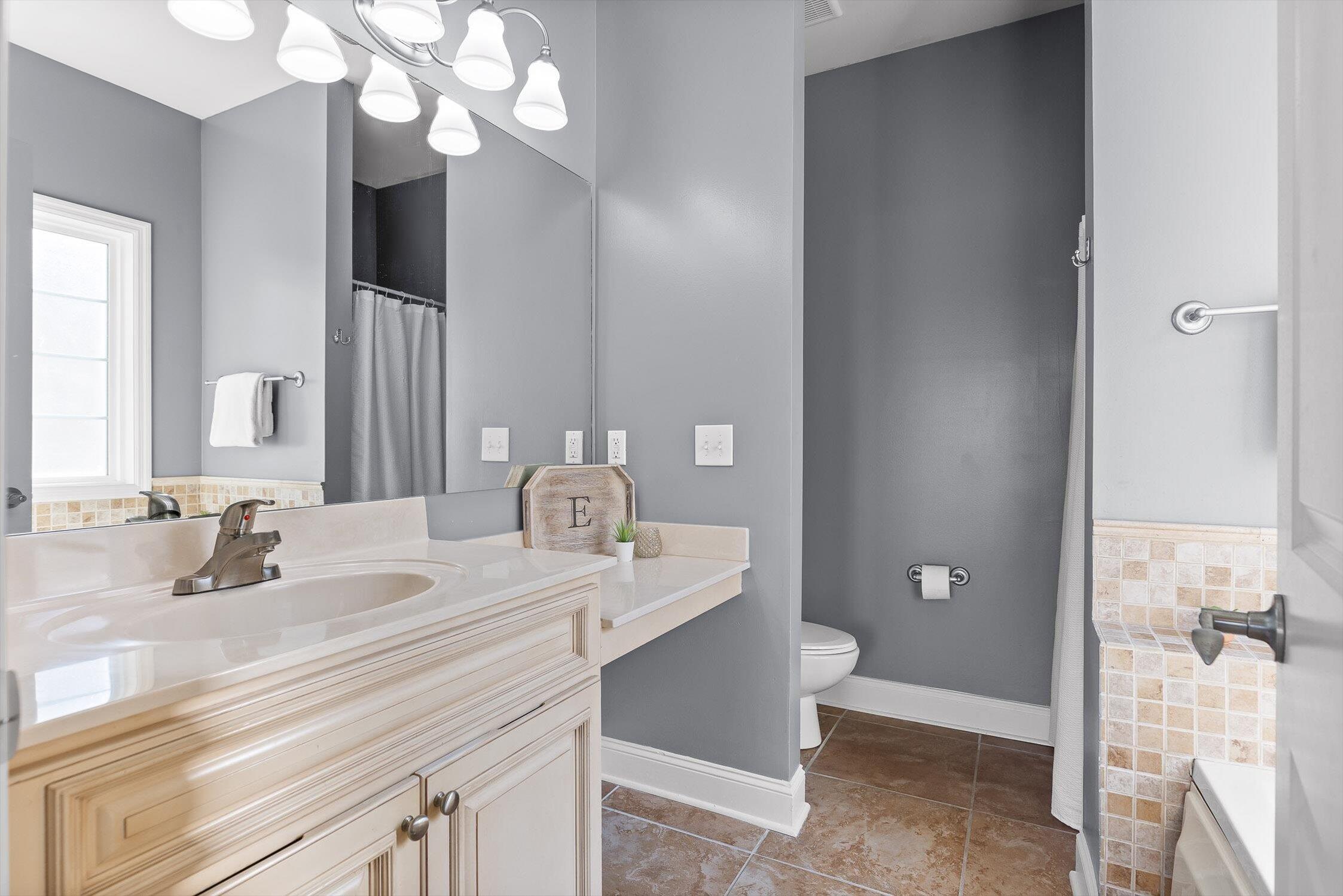 8236 Bluegill Circle