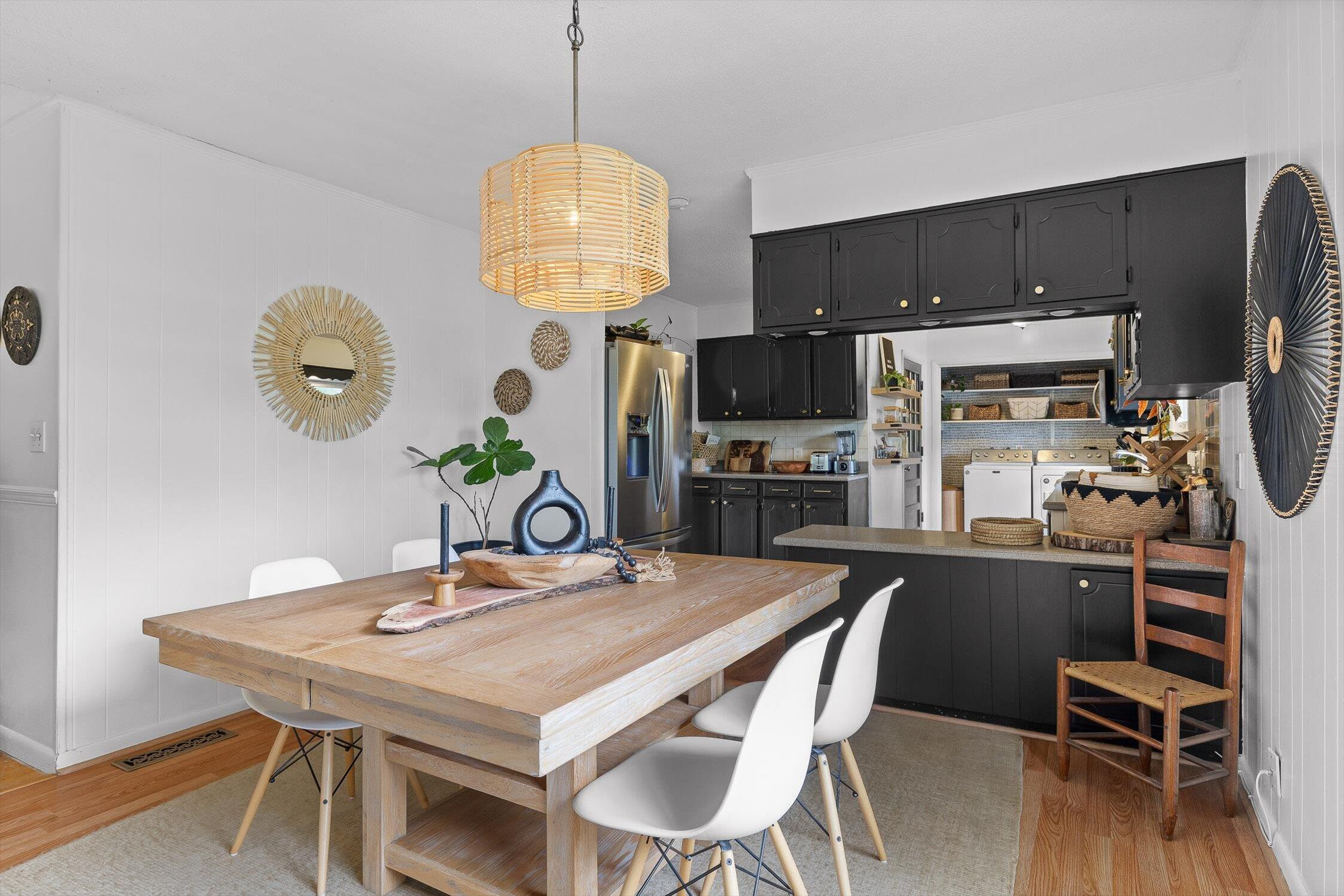 4338 Comet Trail