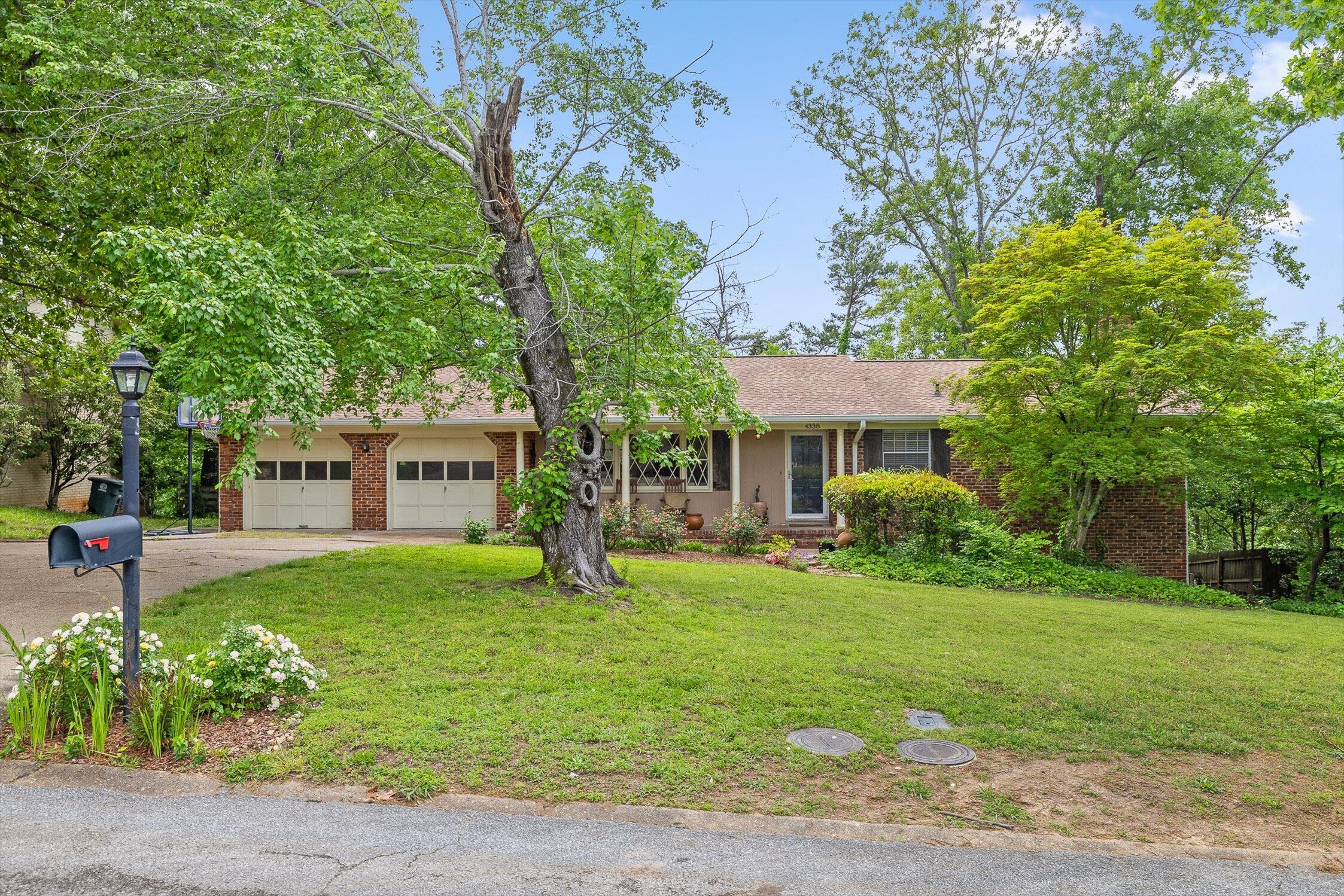 4338 Comet Trail
