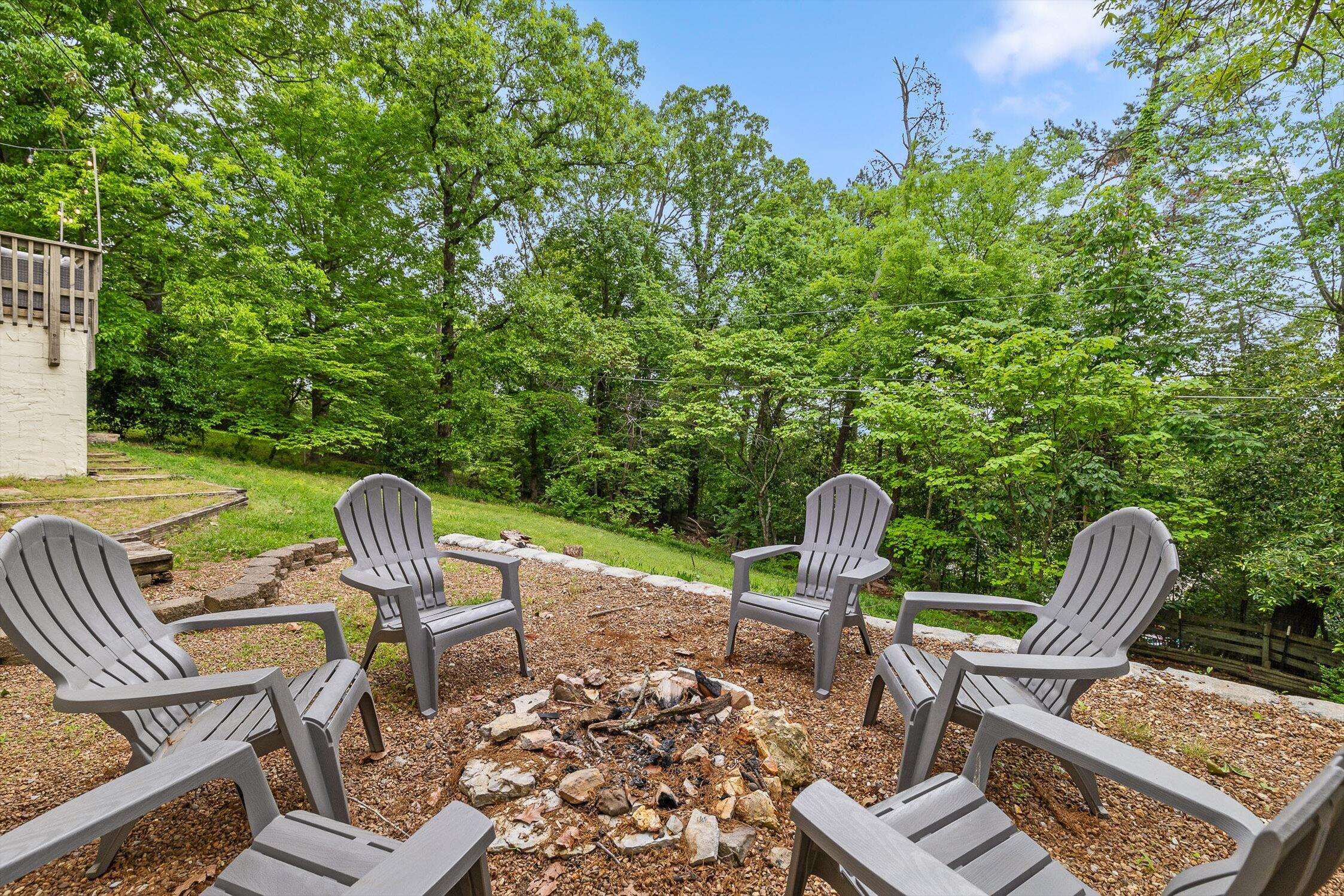 4338 Comet Trail