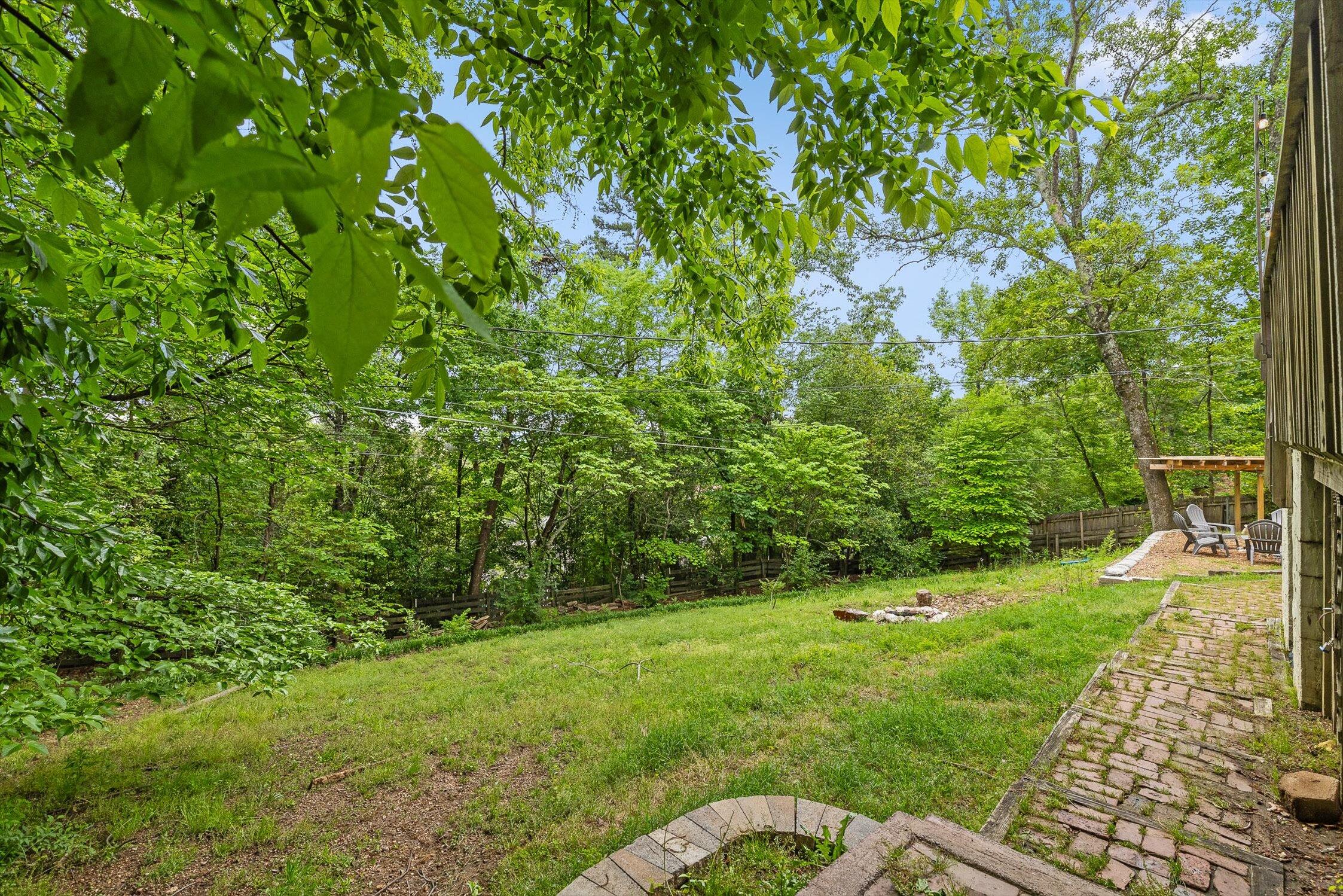 4338 Comet Trail