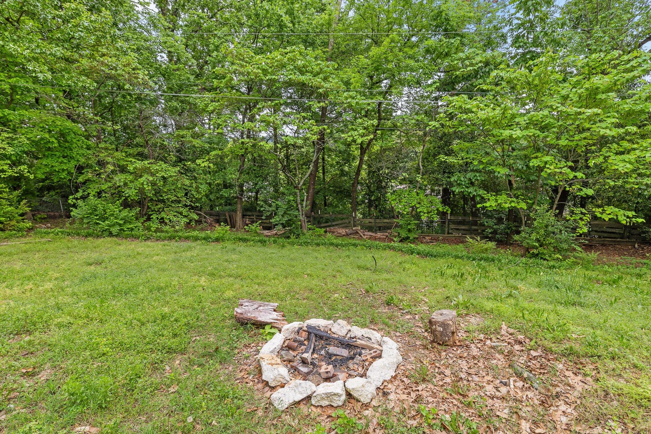 4338 Comet Trail