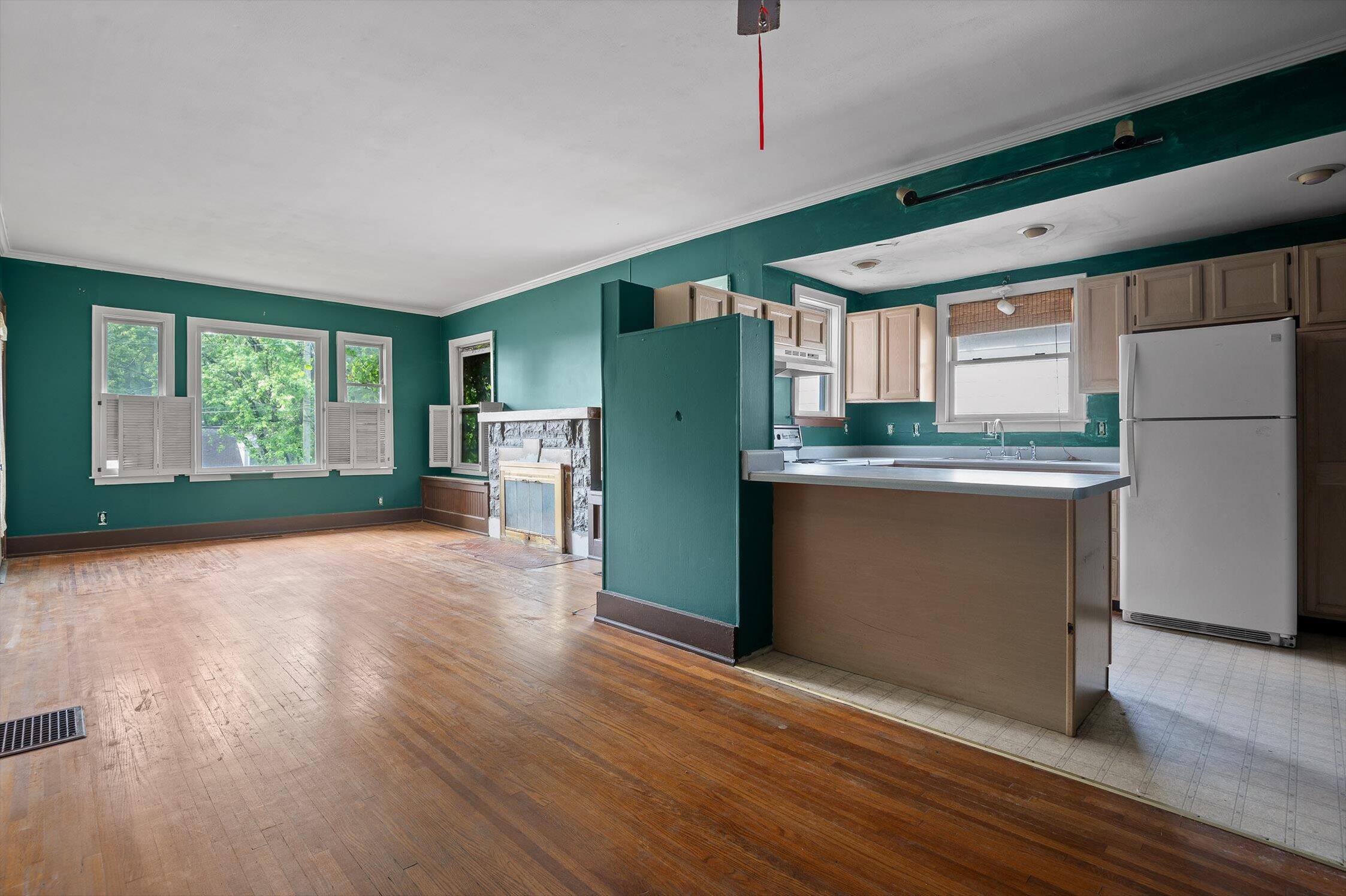 513 Sterling Avenue