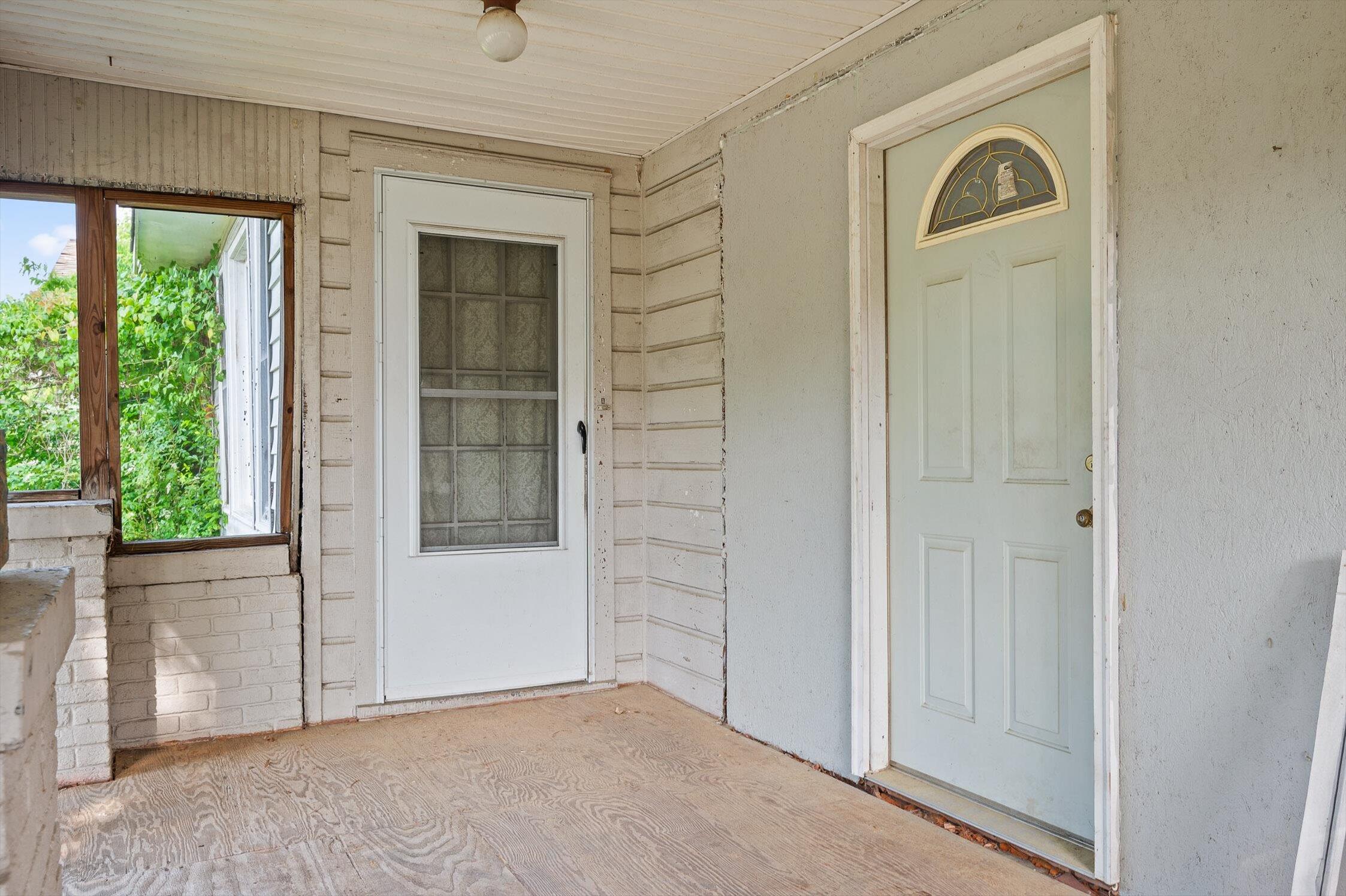 513 Sterling Avenue