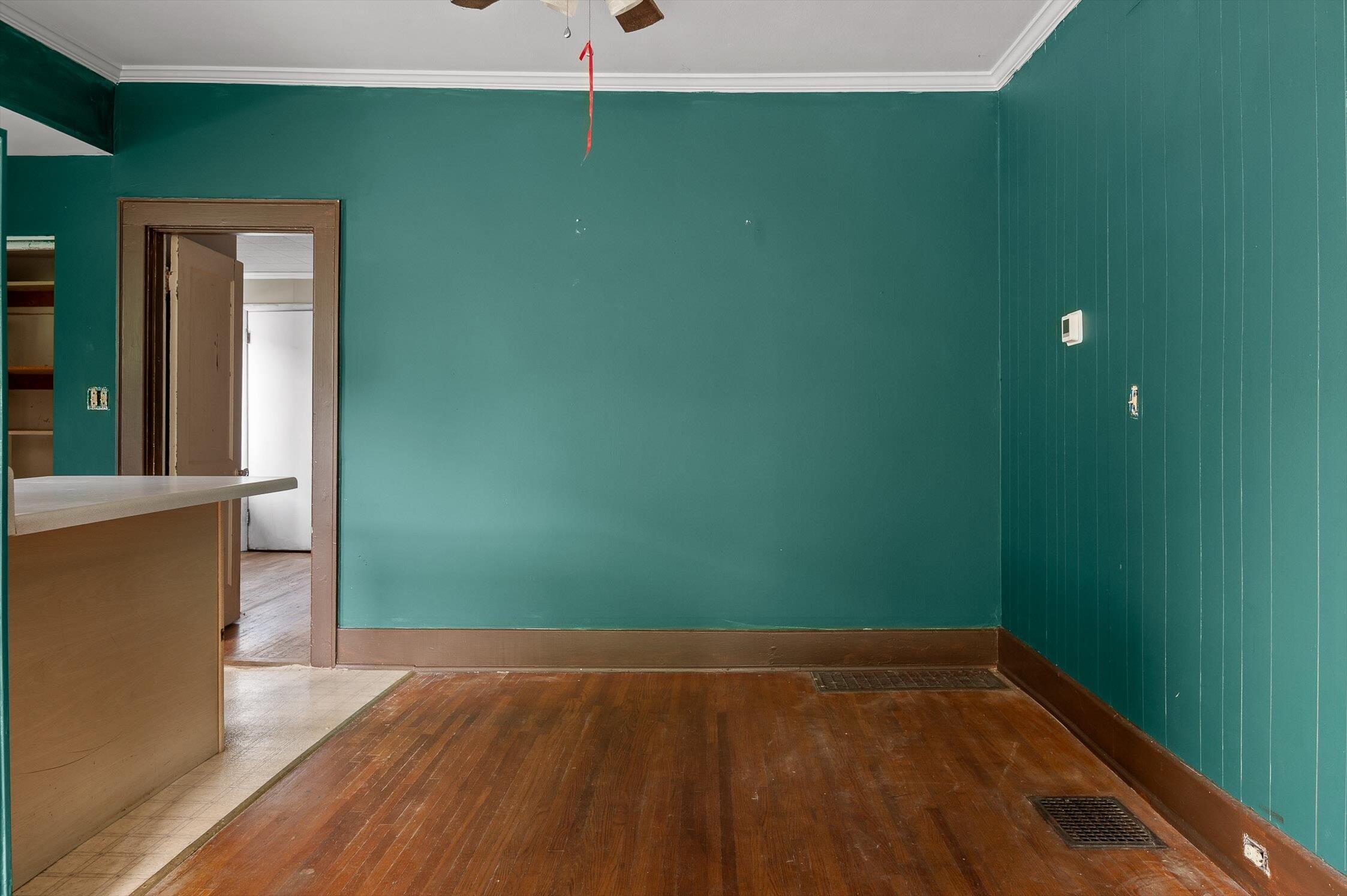 513 Sterling Avenue