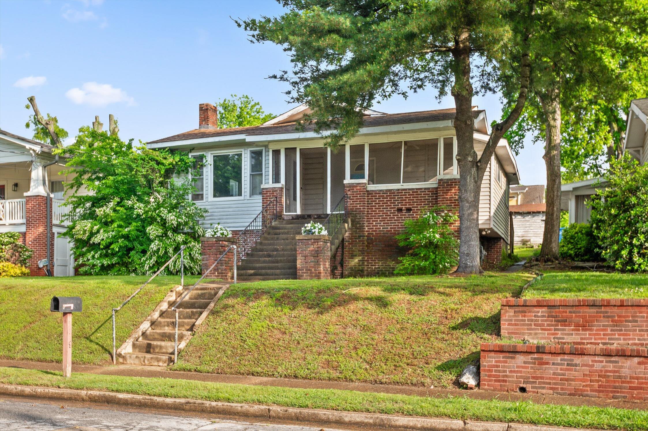 513 Sterling Avenue