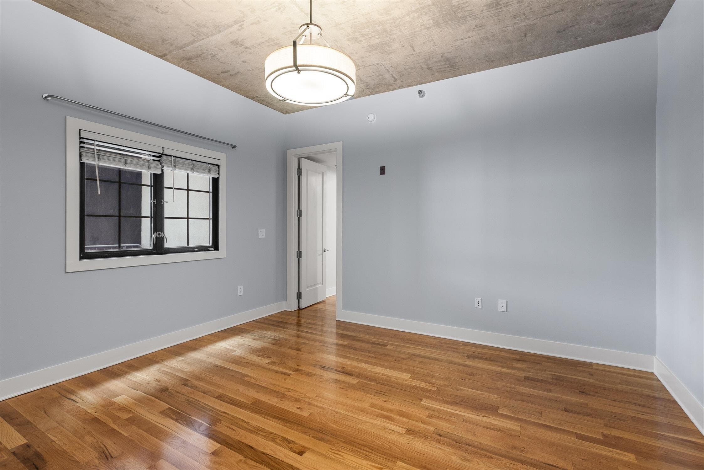 417 Frazier Avenue, 303