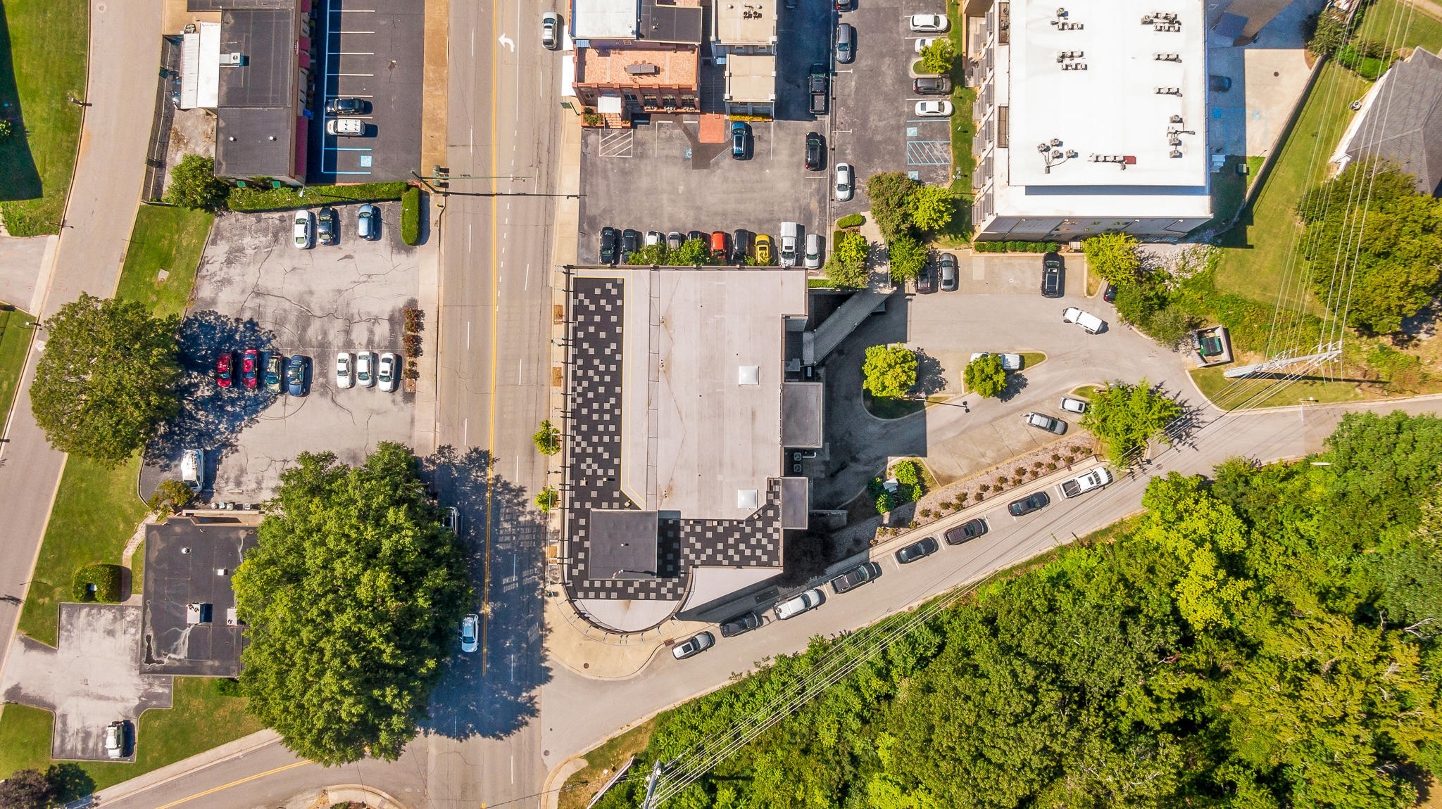 417 Frazier Avenue, 303