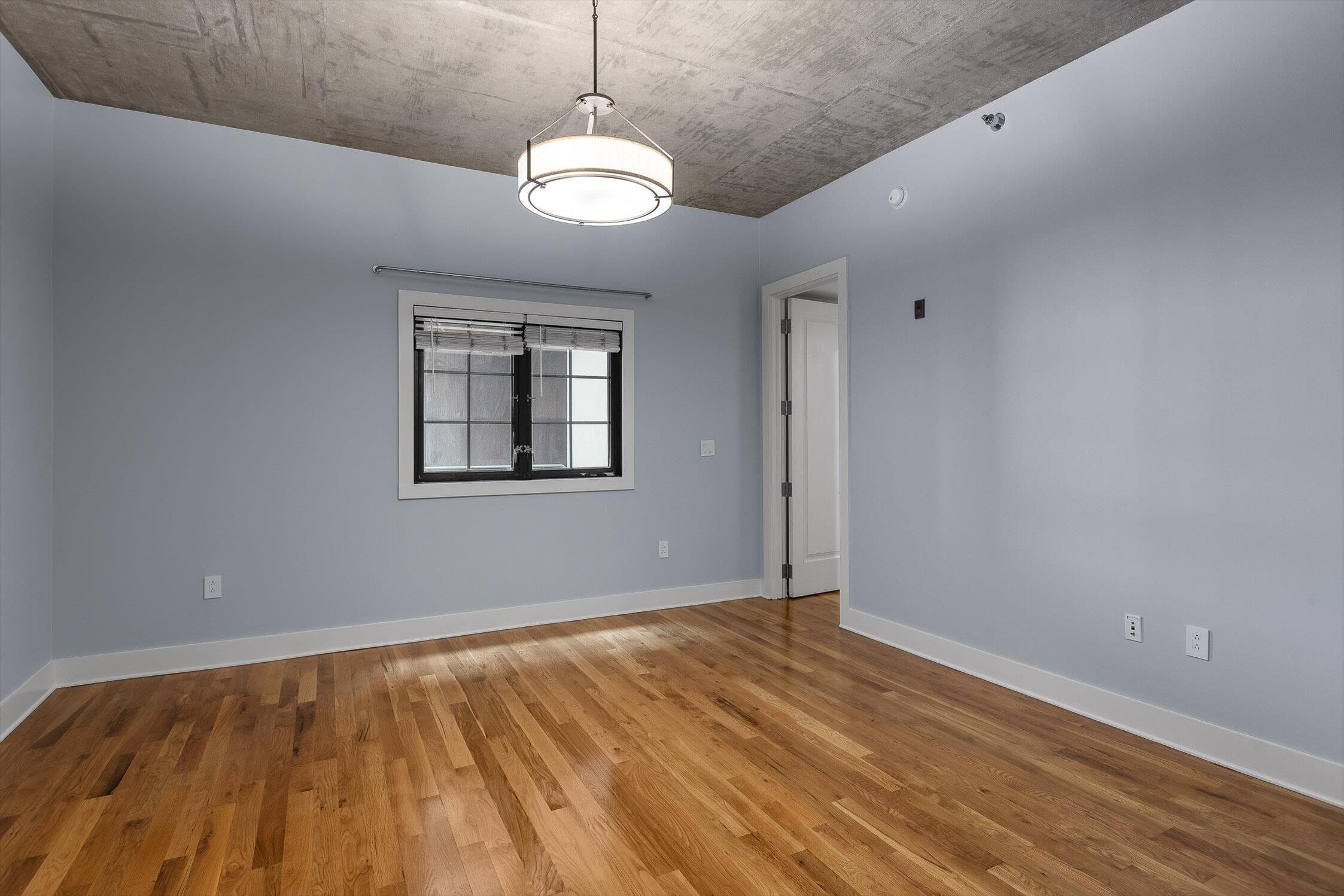 417 Frazier Avenue, 303