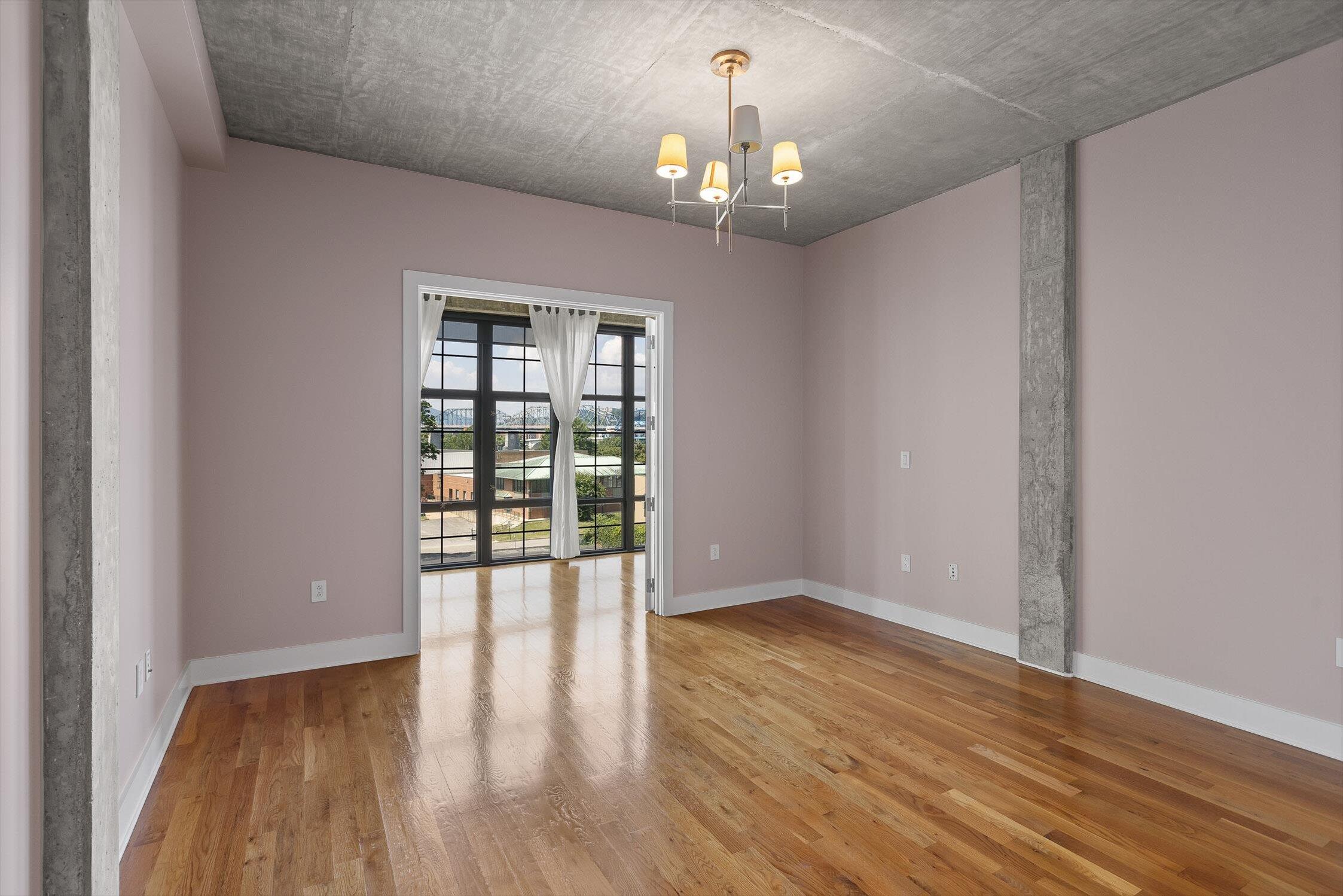 417 Frazier Avenue, 303