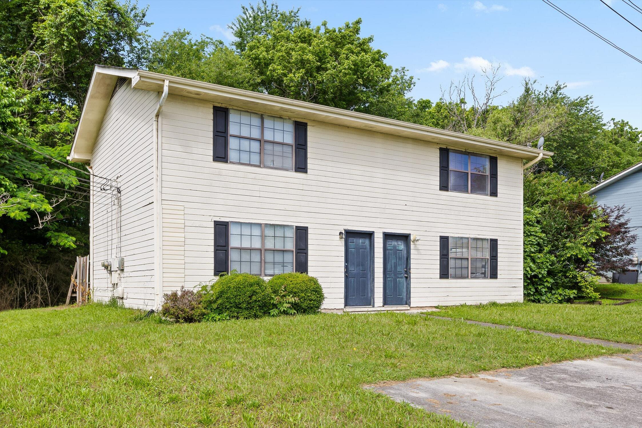 1640 Thrasher Pike
