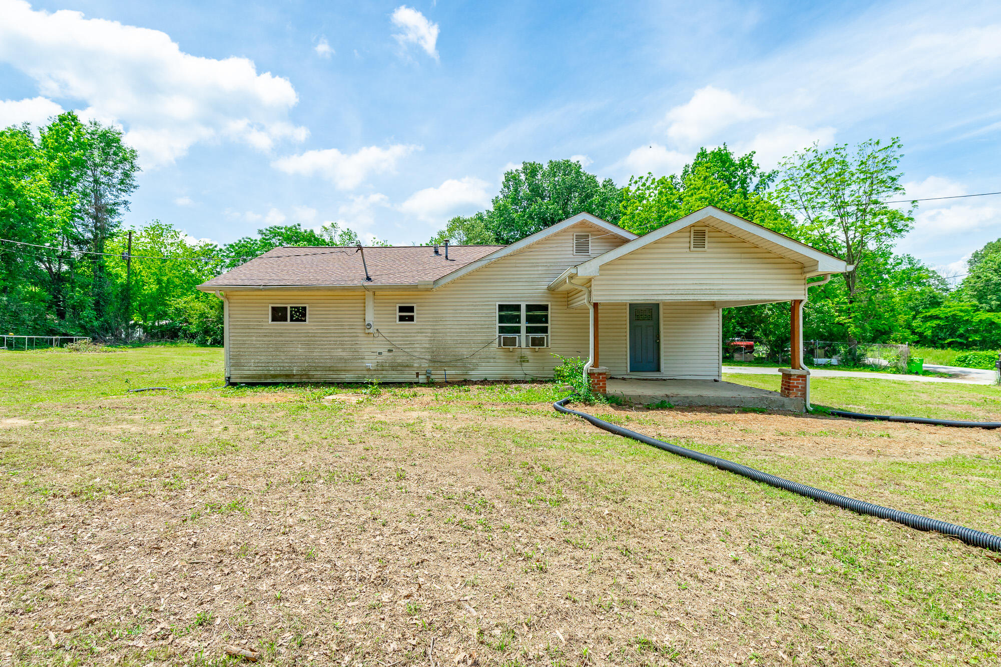 2326 Epperson Drive