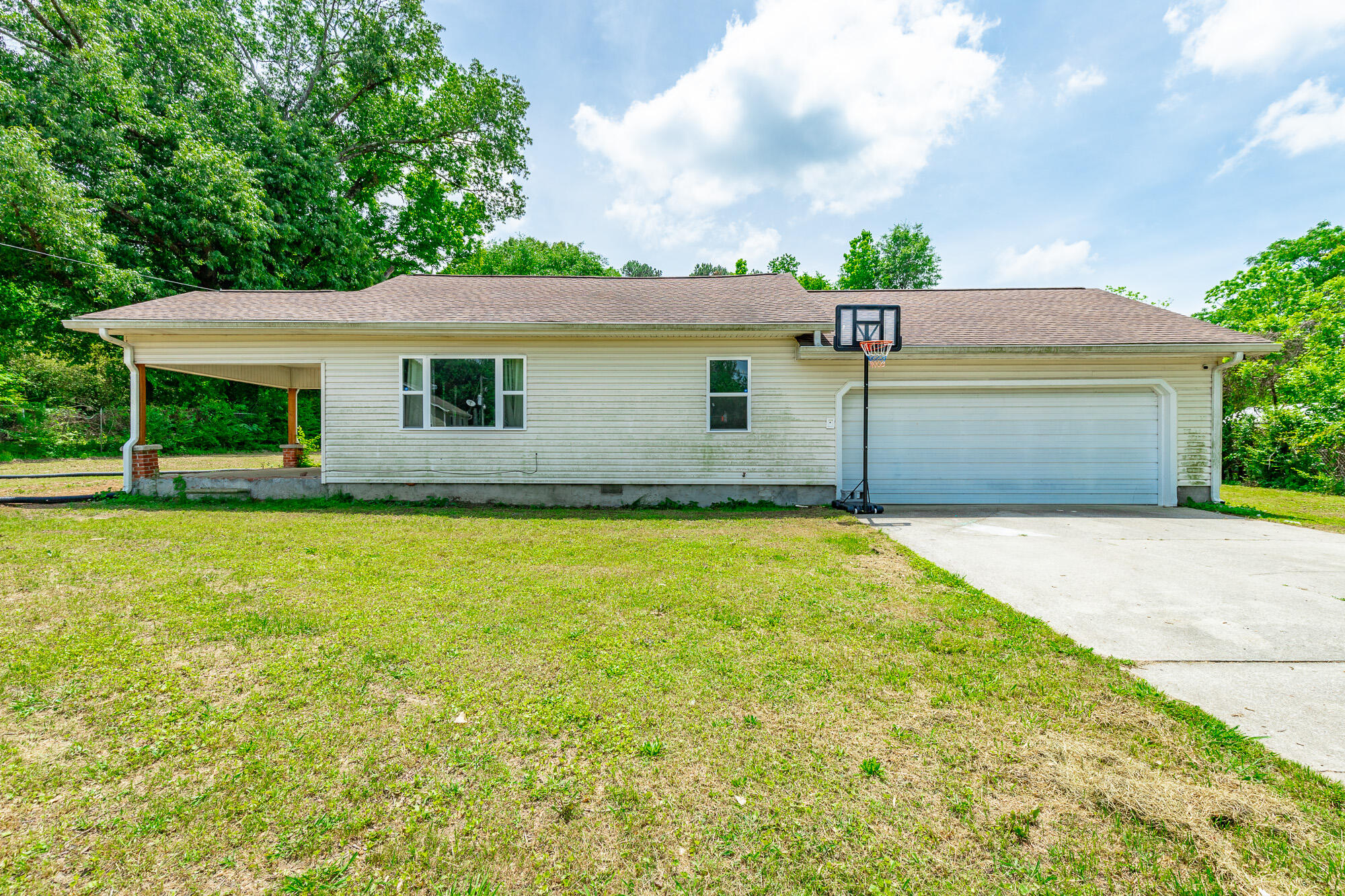 2326 Epperson Drive