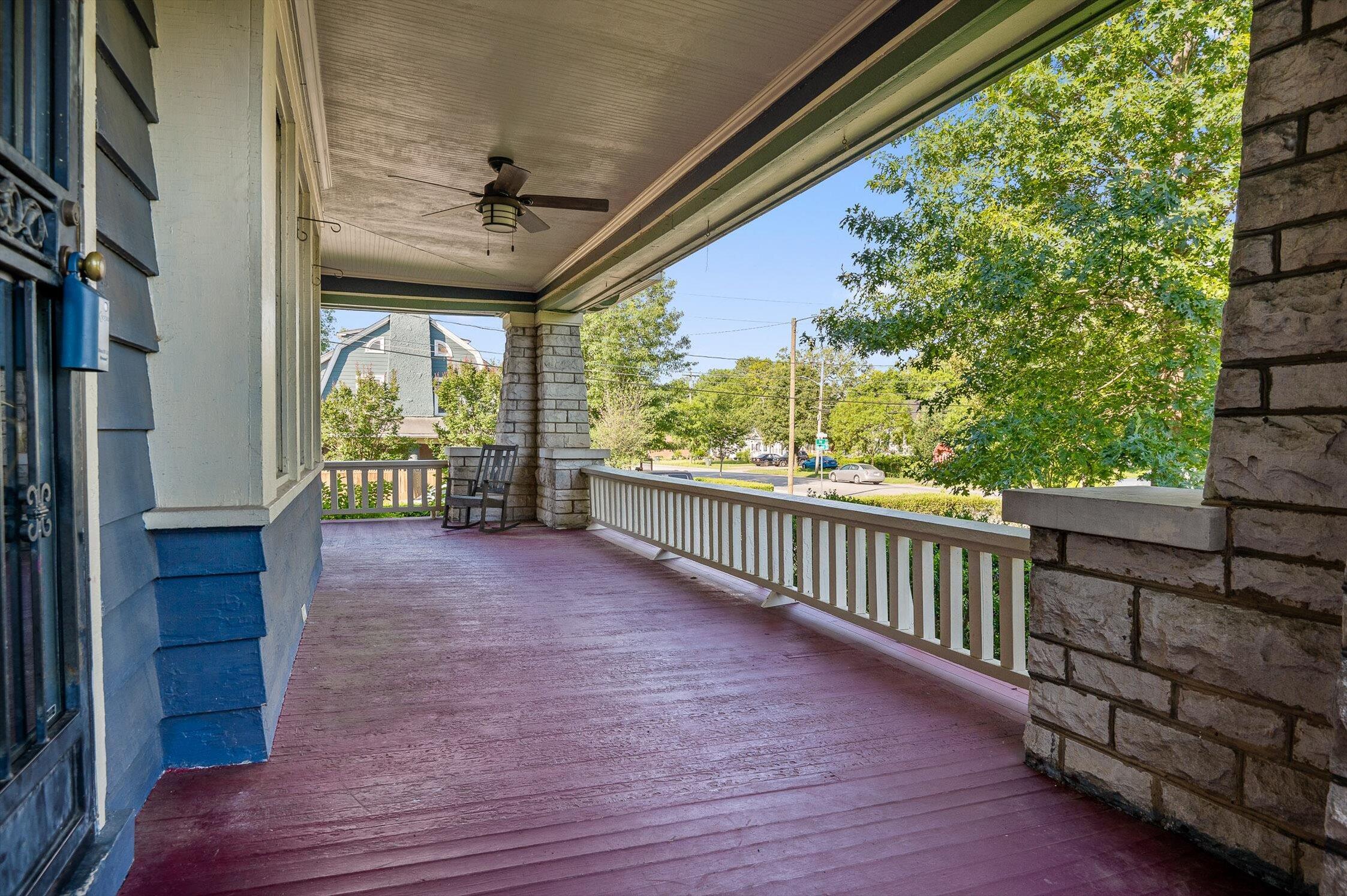 252 Glenwood Drive