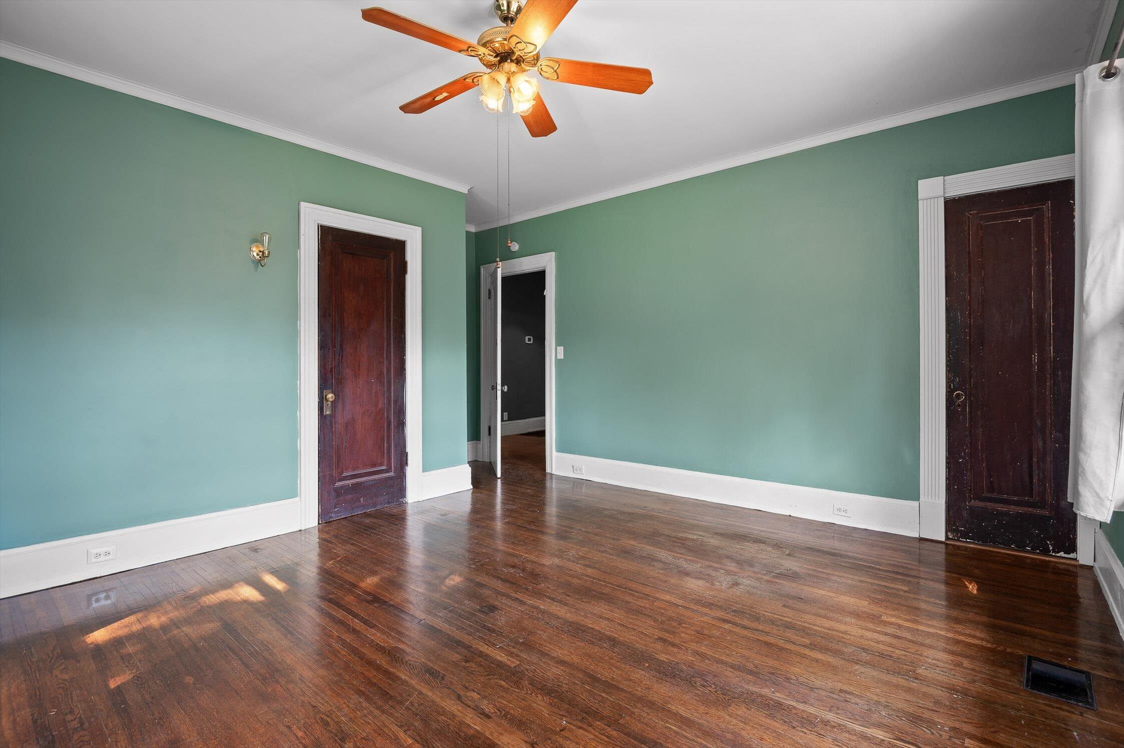 252 Glenwood Drive