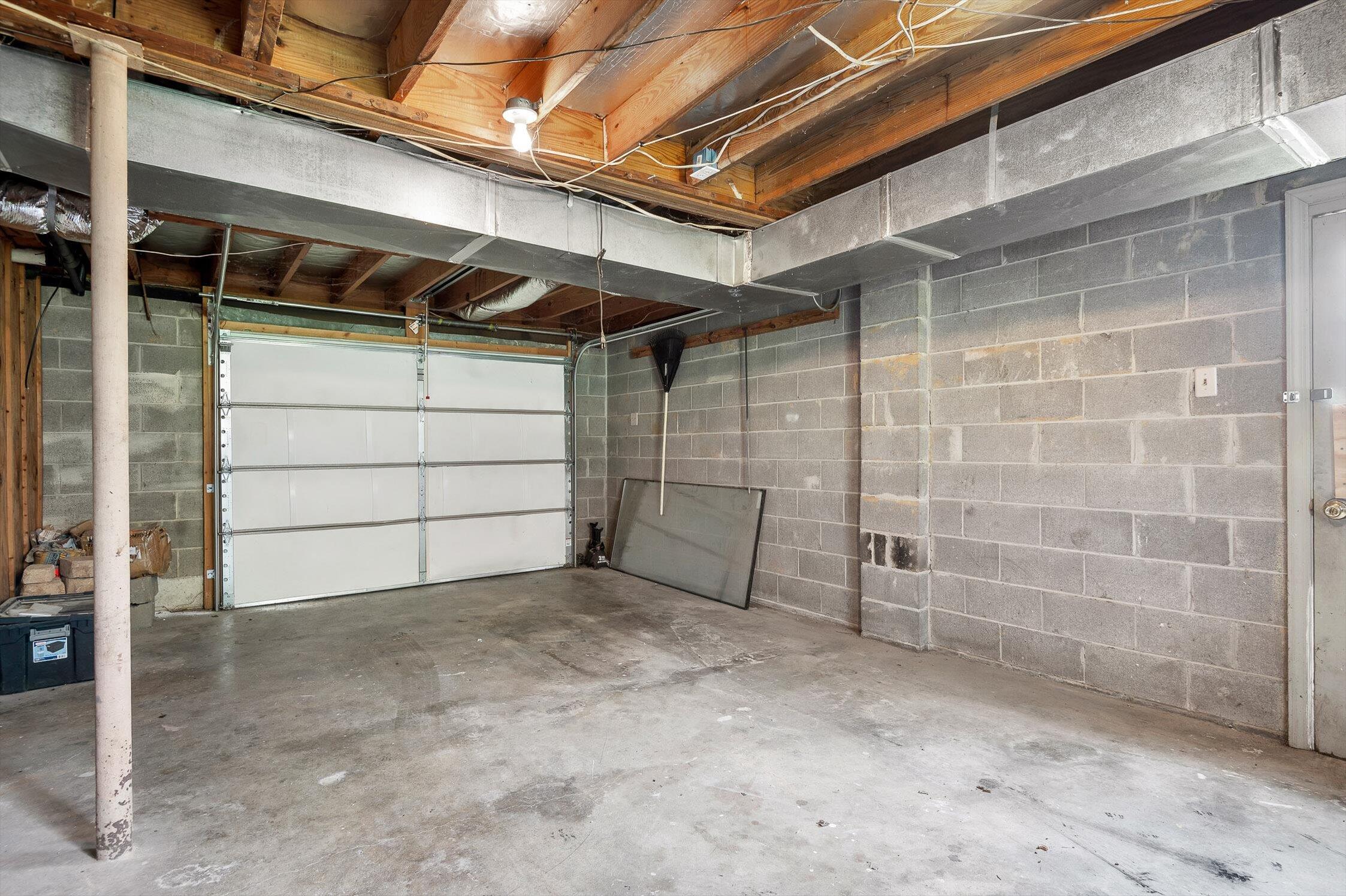 6557 Esquire Drive