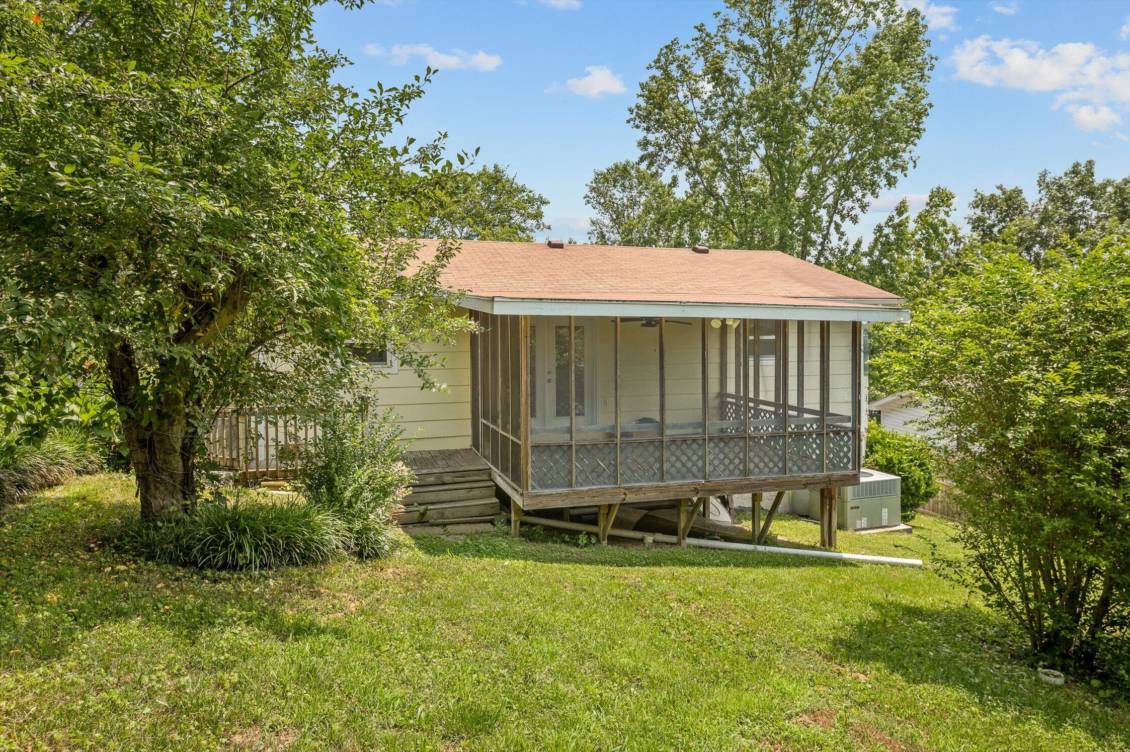 6557 Esquire Drive