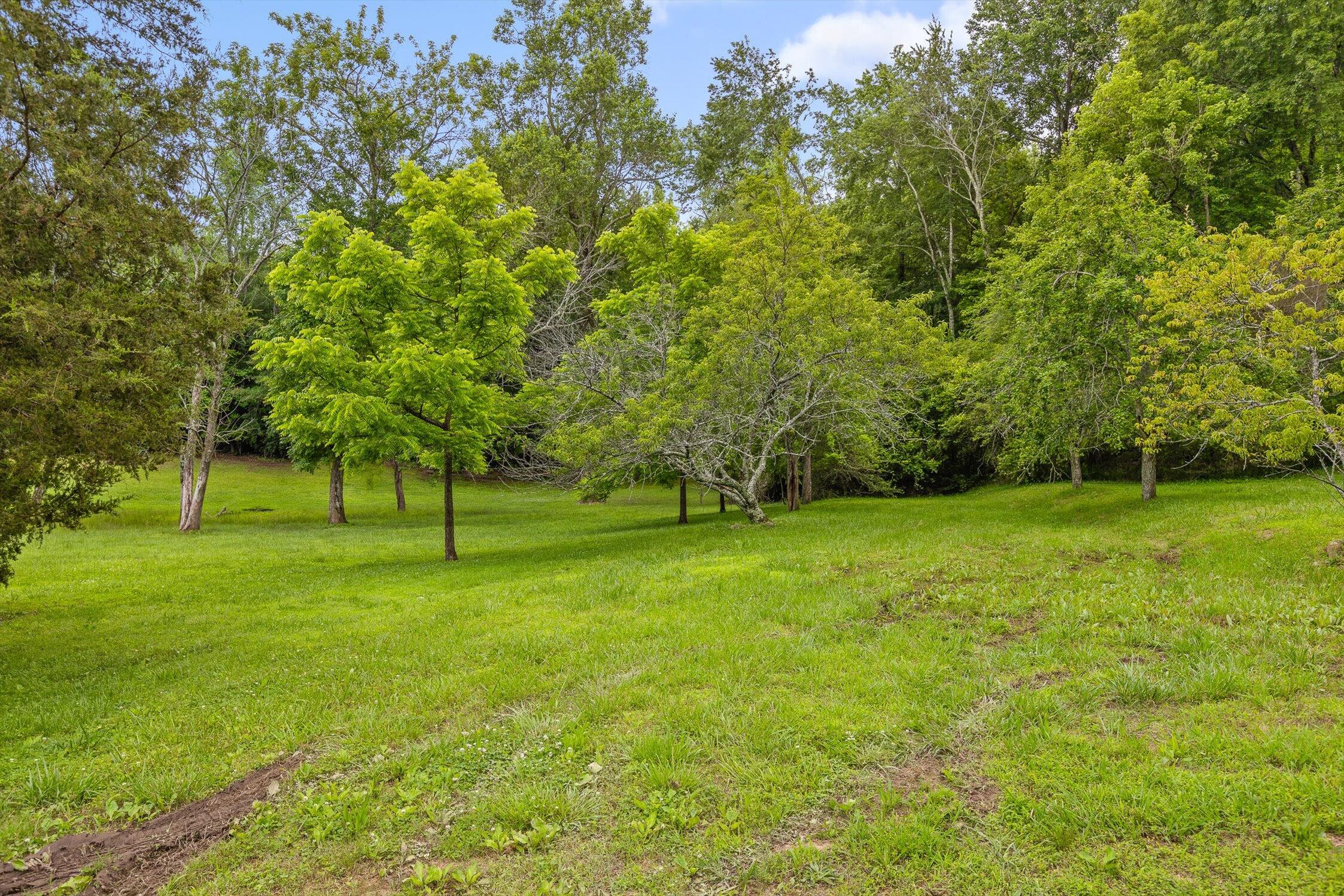 7315 Friendship Lane