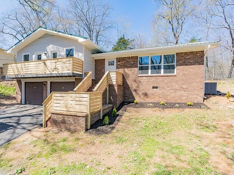 6407 Fairest Drive