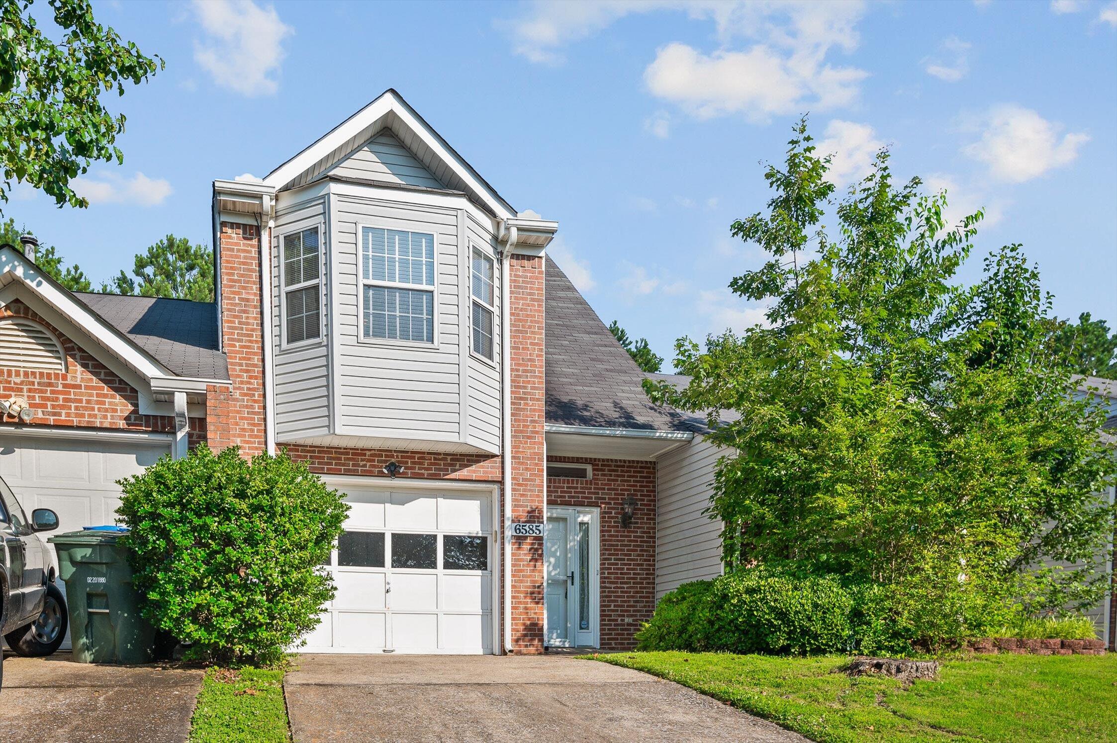 6585 Hickory Trace Circle