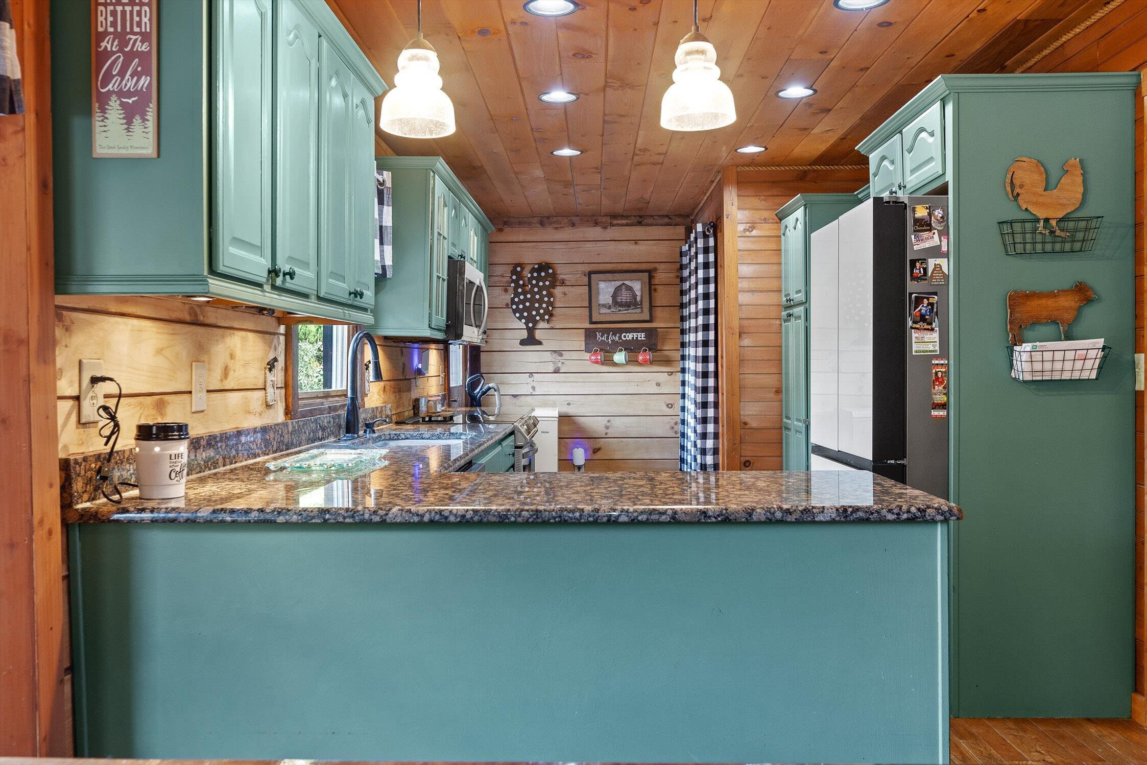 161 & 155 Cherokee Ridge Drive