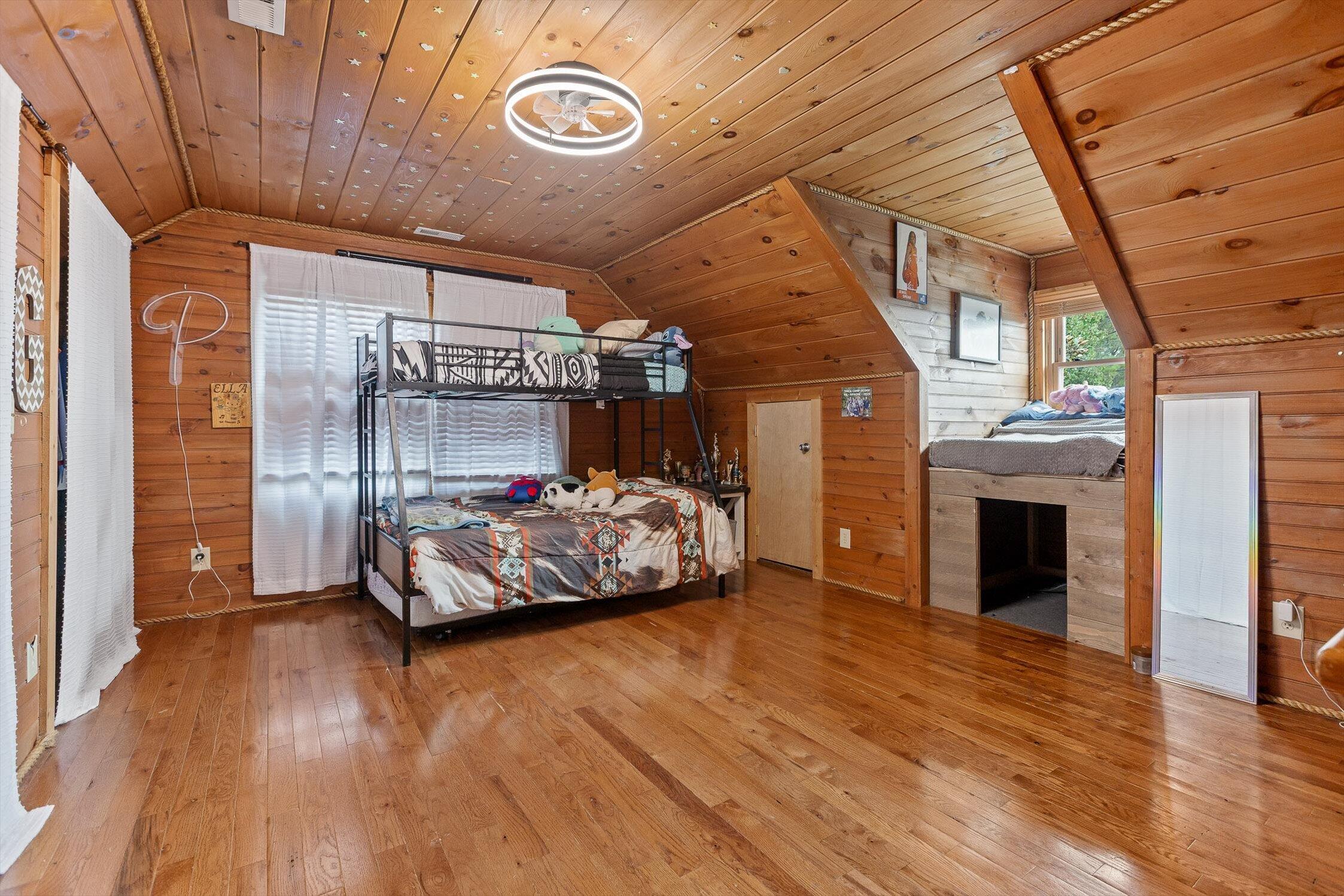 161 & 155 Cherokee Ridge Drive