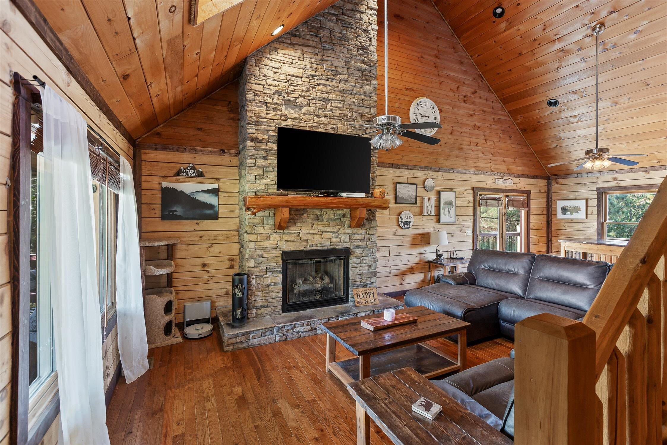 161 & 155 Cherokee Ridge Drive