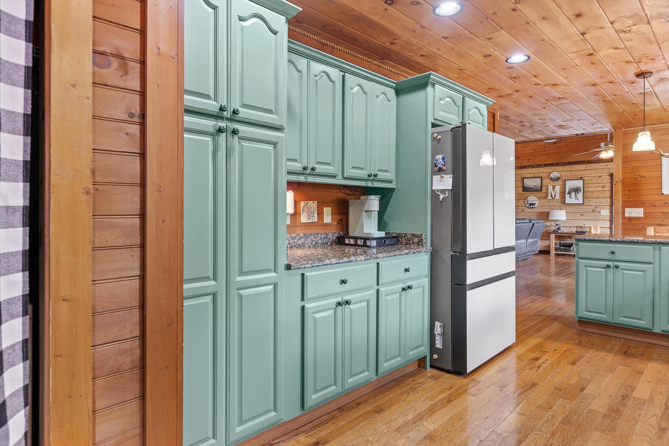 161 & 155 Cherokee Ridge Drive