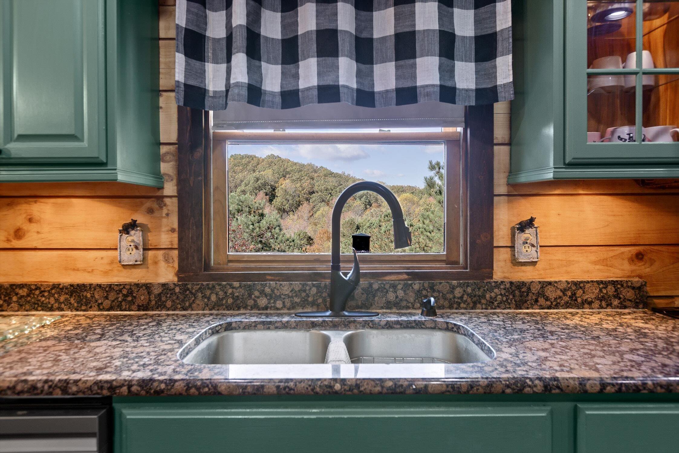 161 & 155 Cherokee Ridge Drive