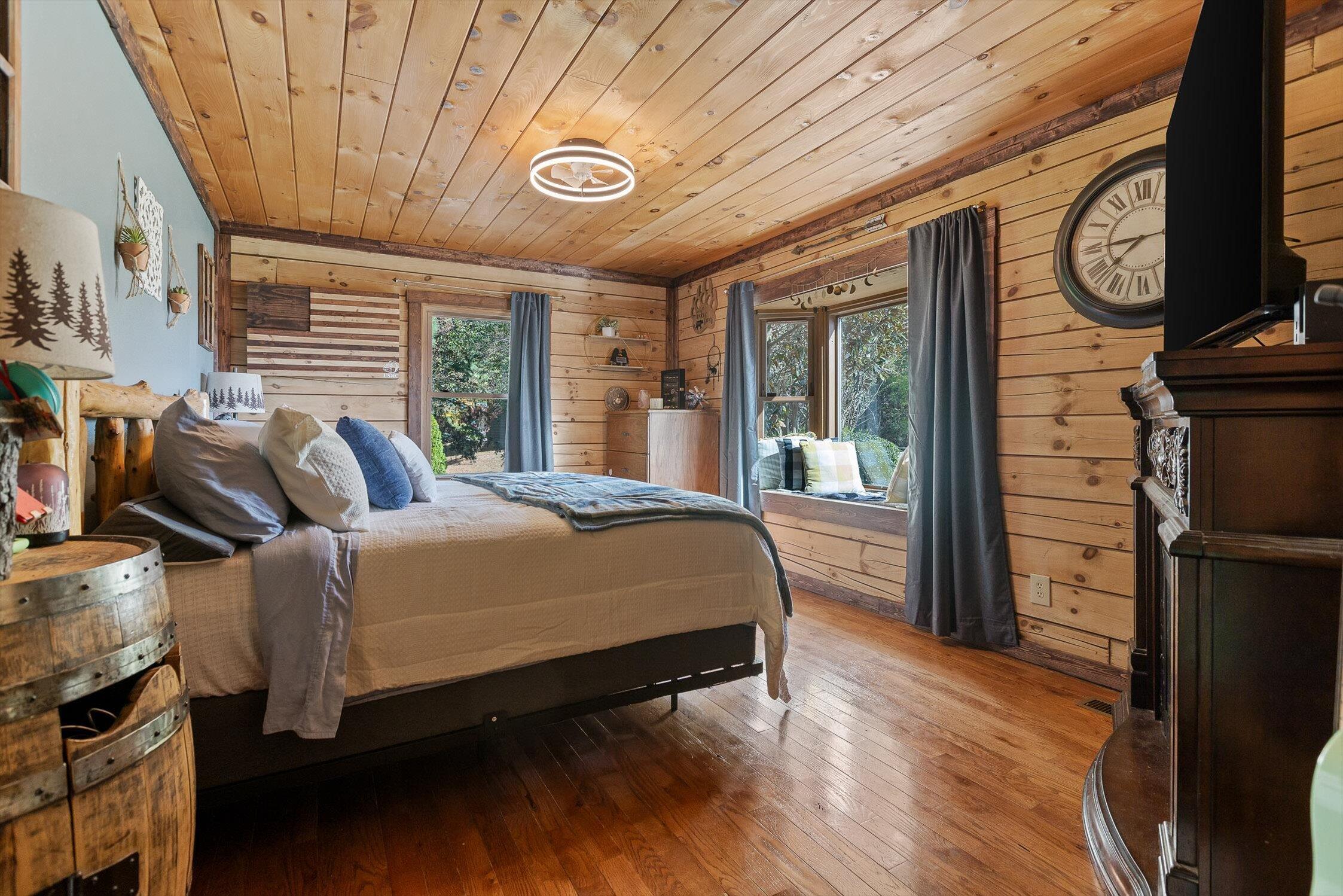 161 & 155 Cherokee Ridge Drive