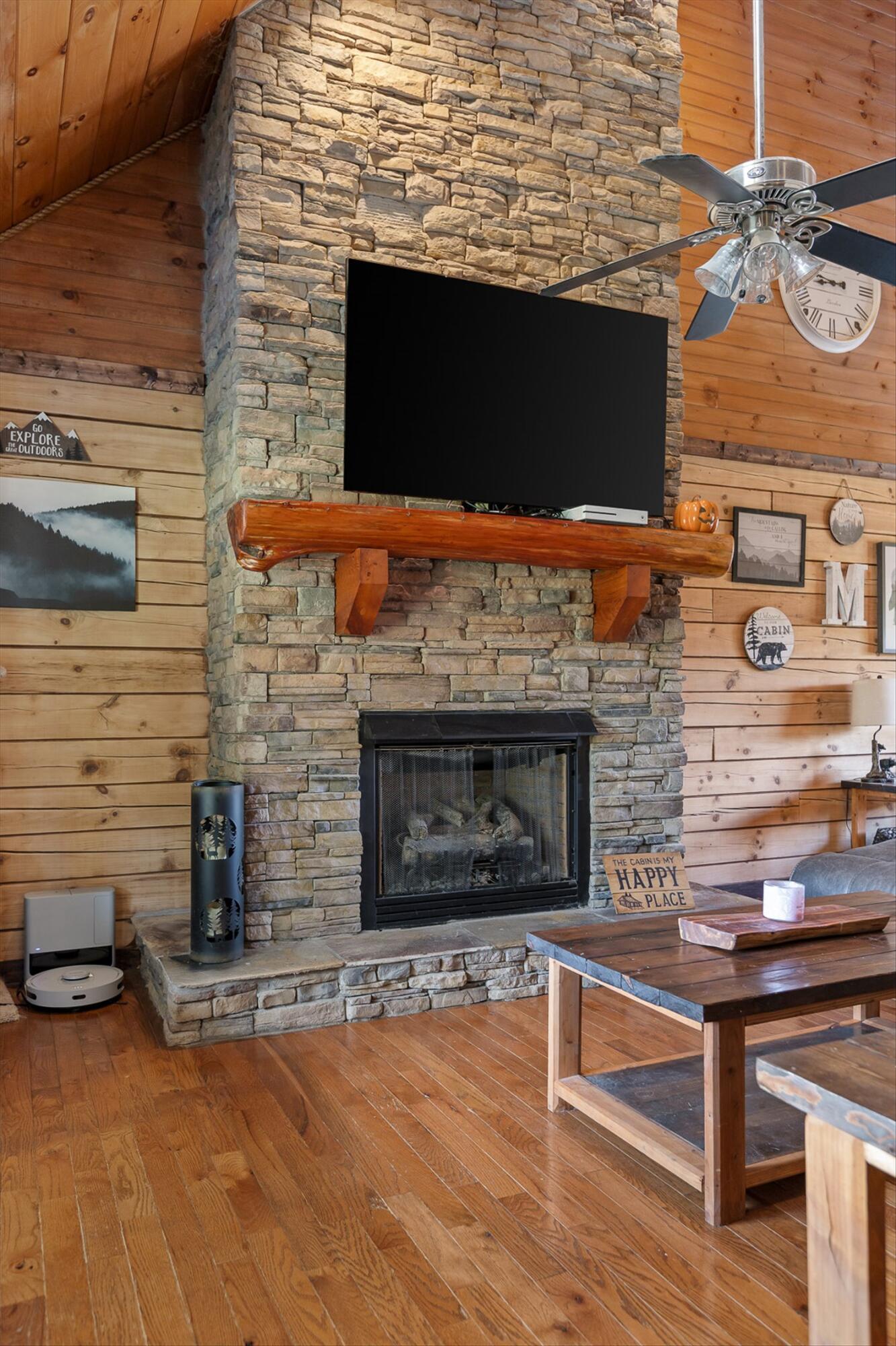 161 & 155 Cherokee Ridge Drive