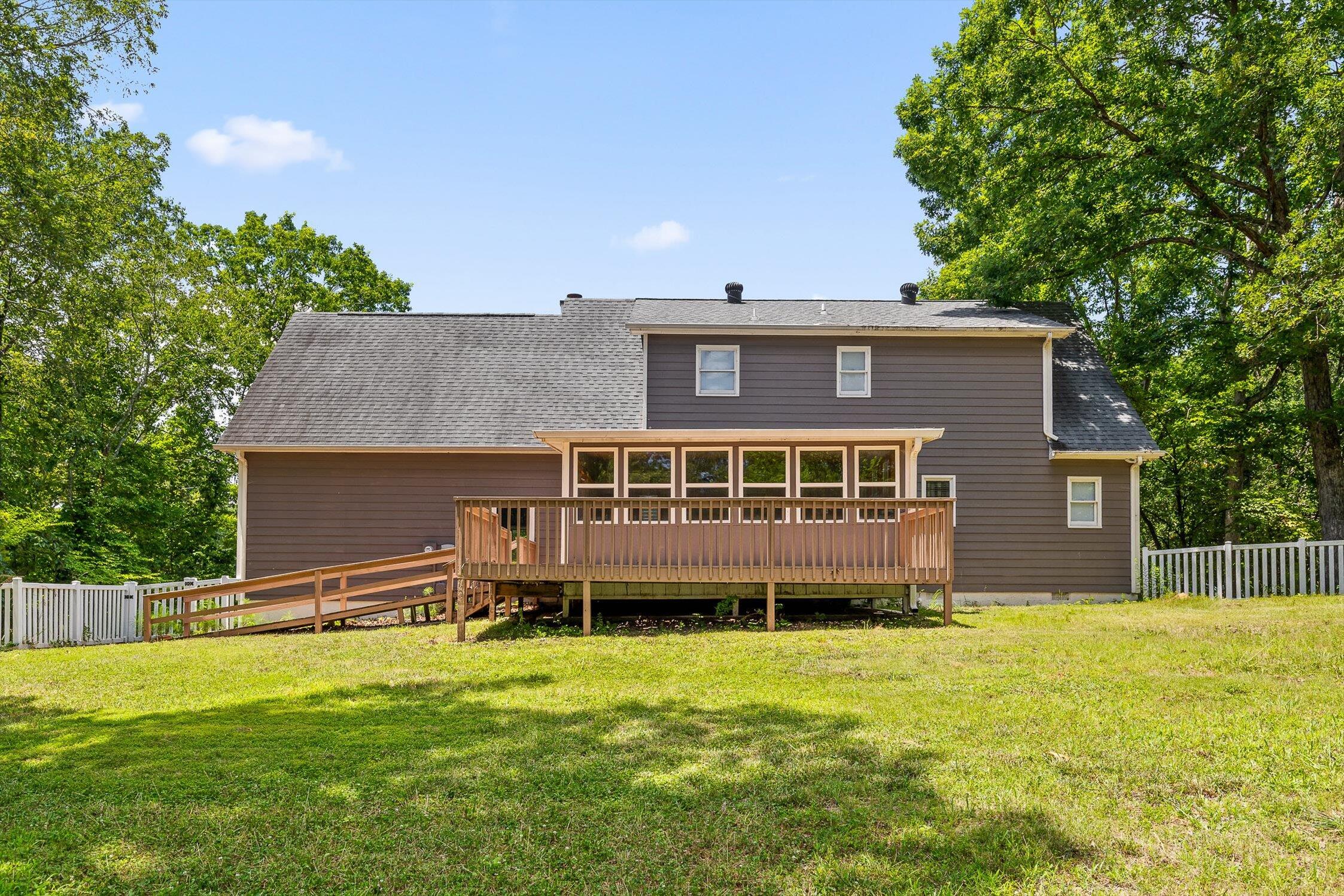 1062 Laura Drive
