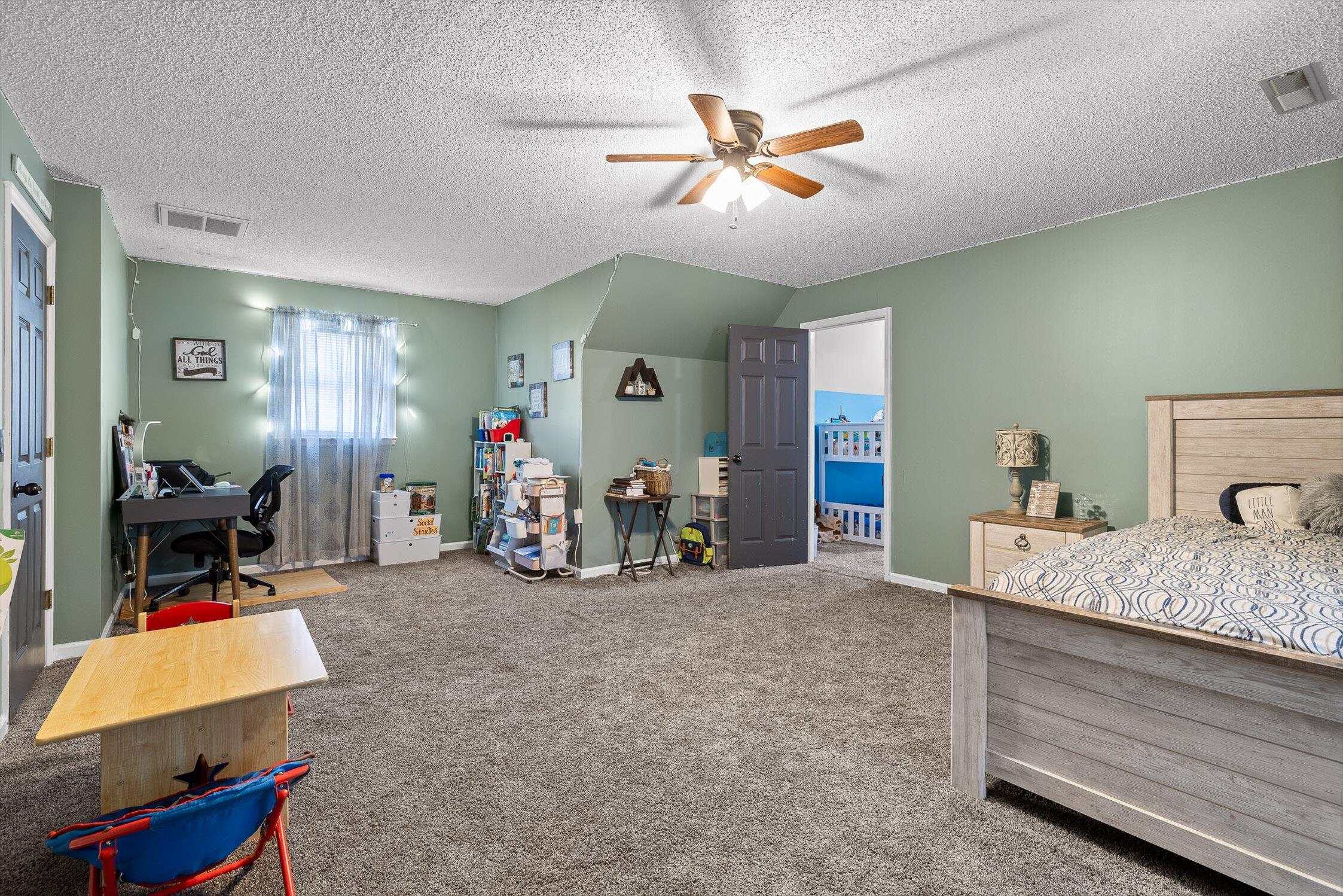 1062 Laura Drive