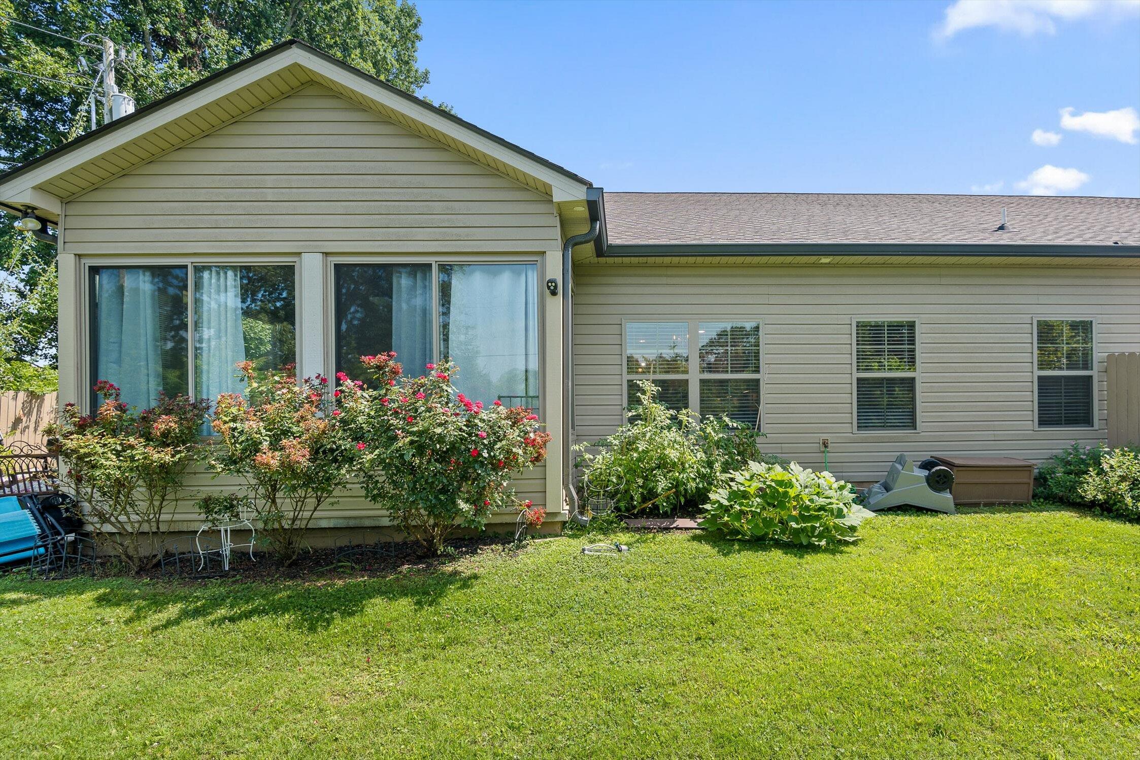 77 Peachstone Lane