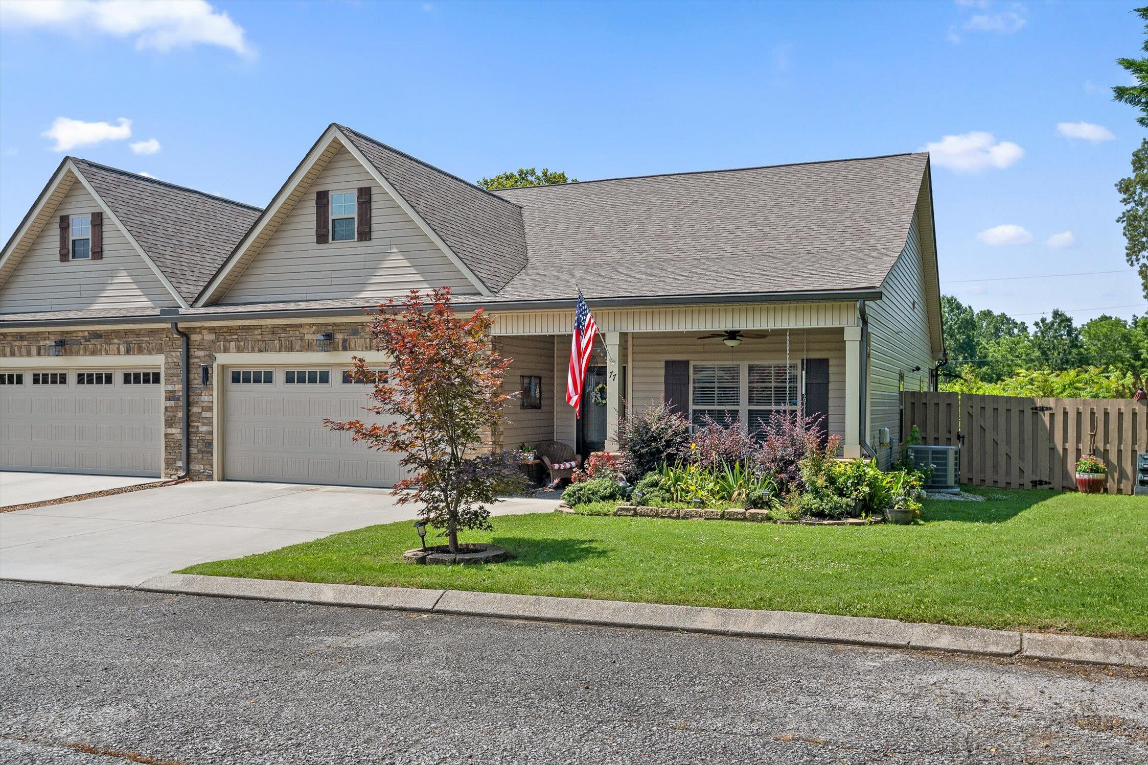 77 Peachstone Lane