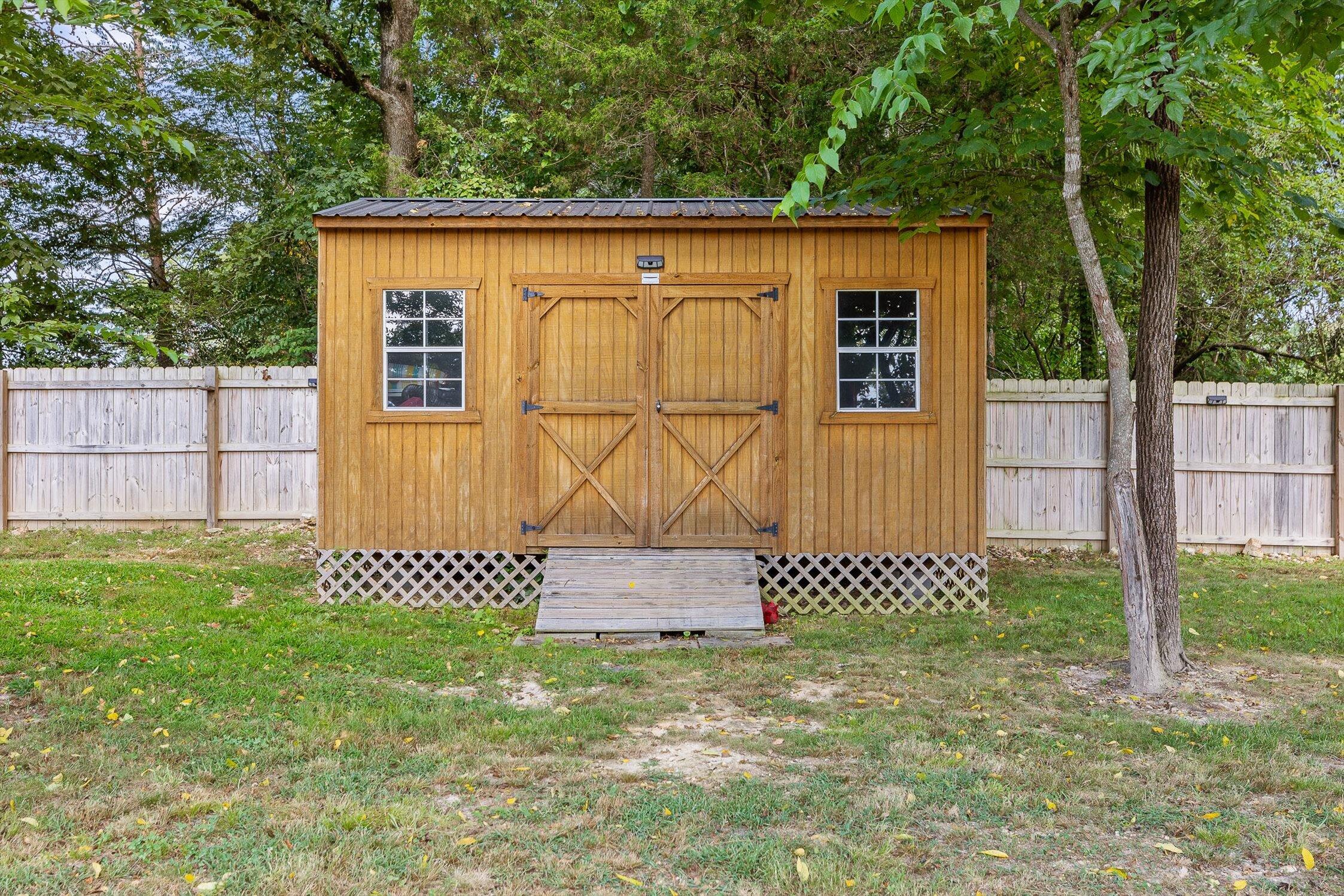 8665 Woodbury Acre Court