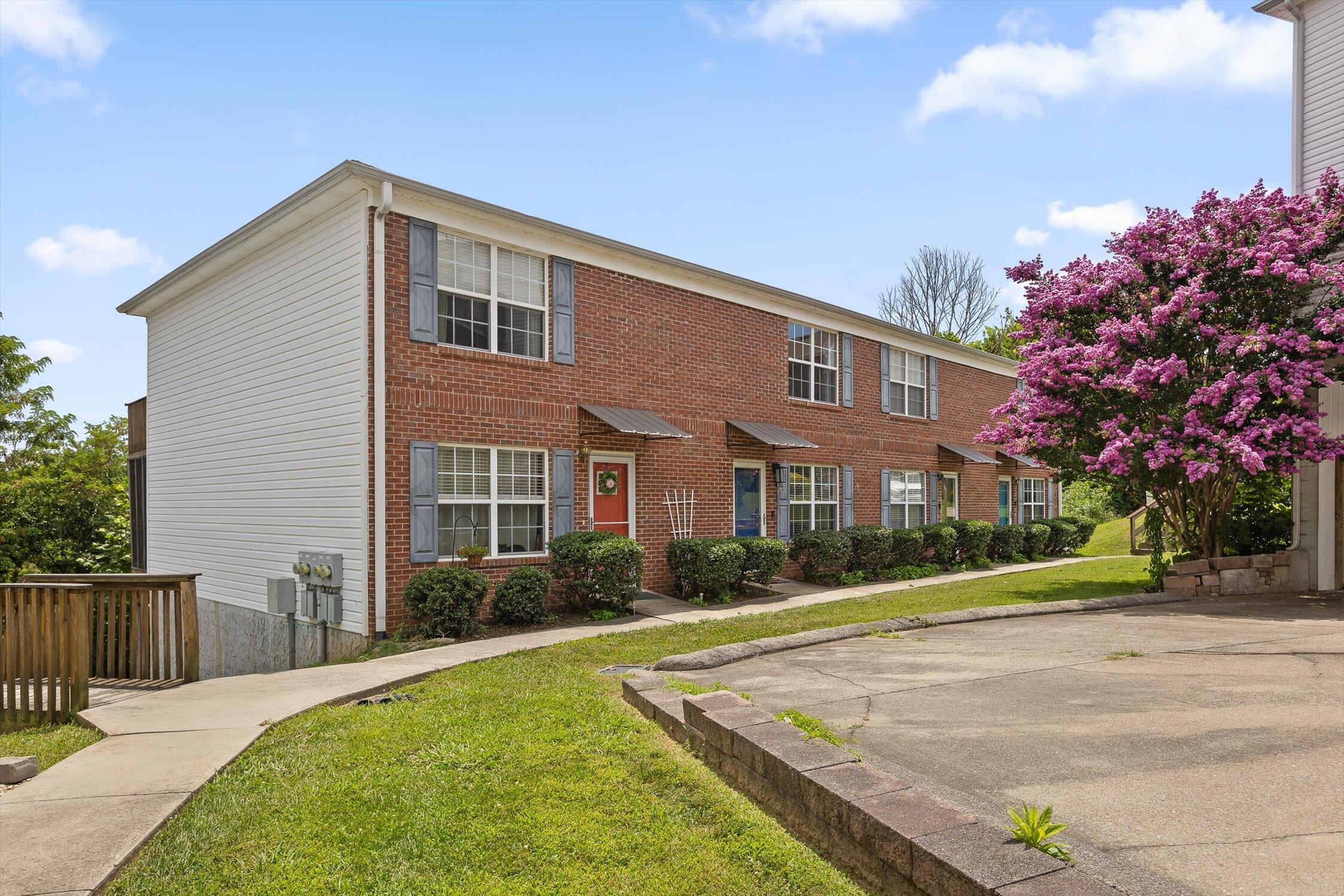 2416 Executive Drive NW