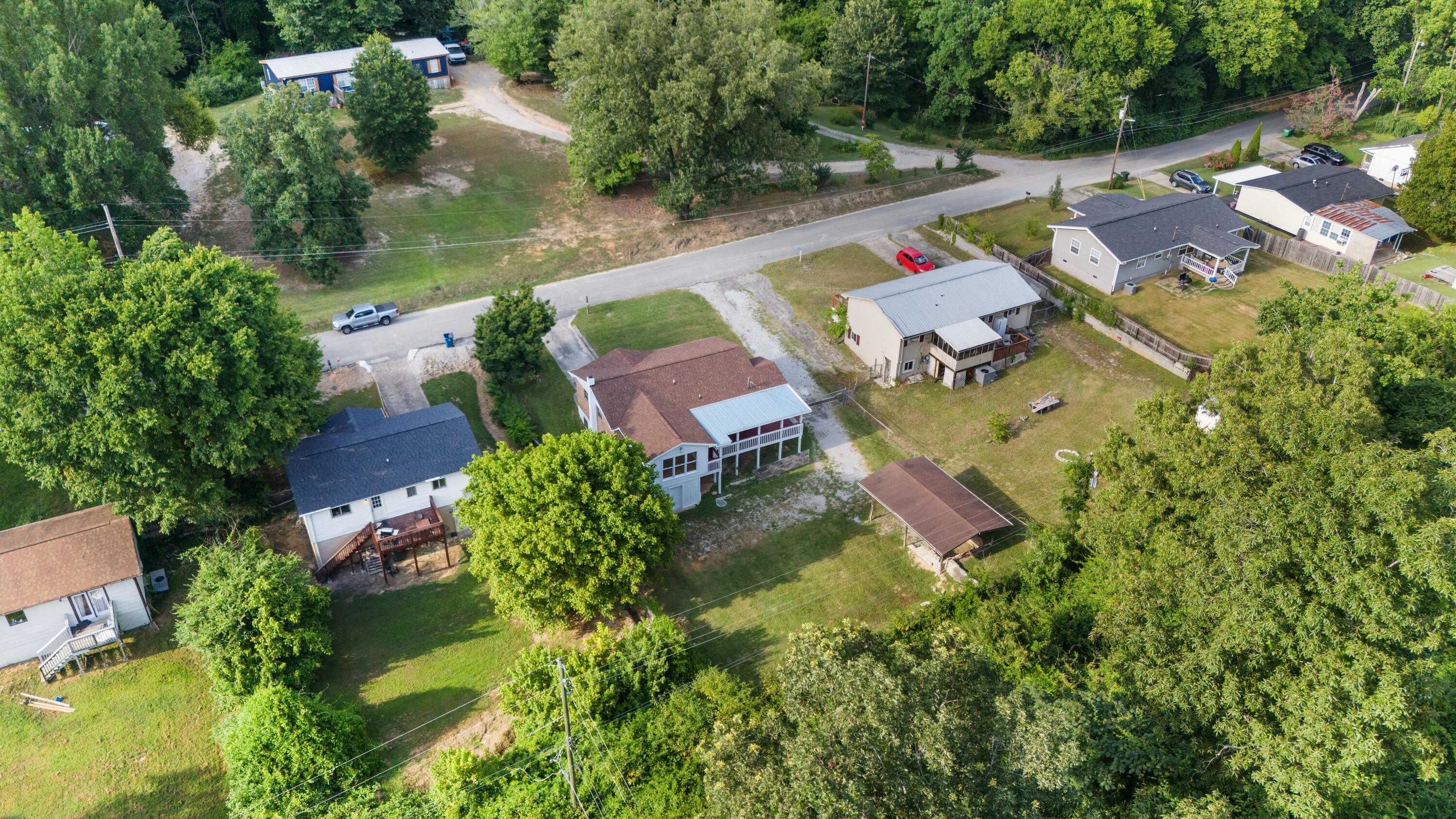 9027 Wooten Road