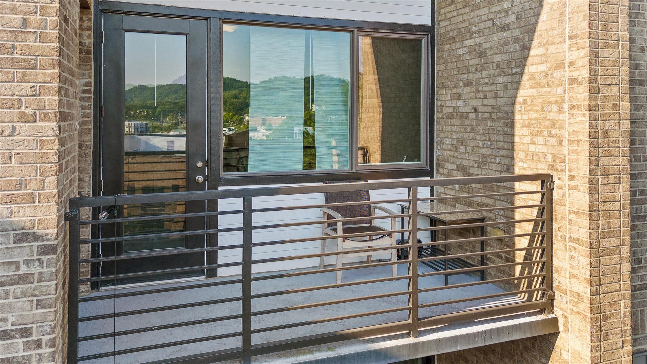 200 Manufacturers Road, Apt 728