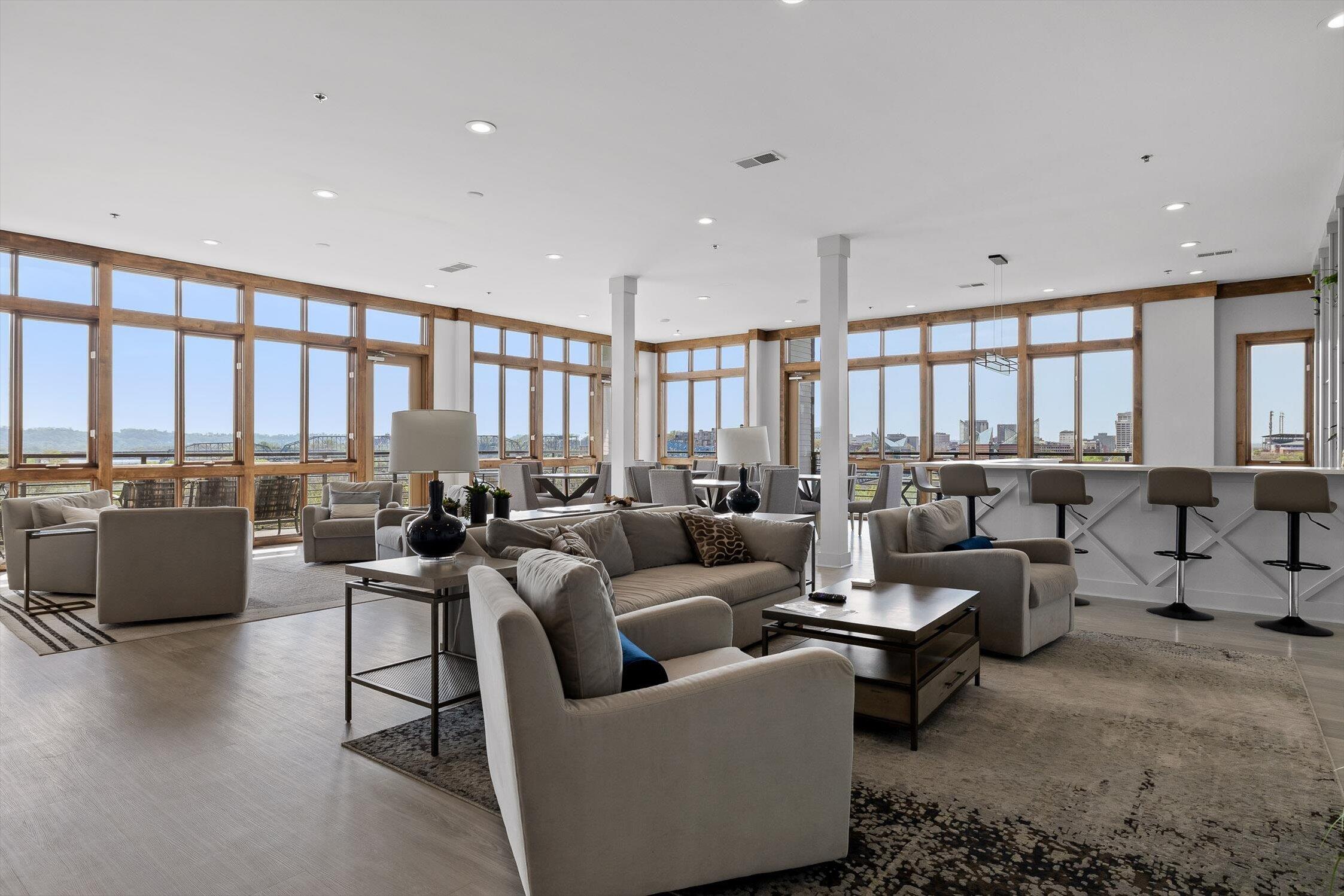 200 Manufacturers Road, Apt 728