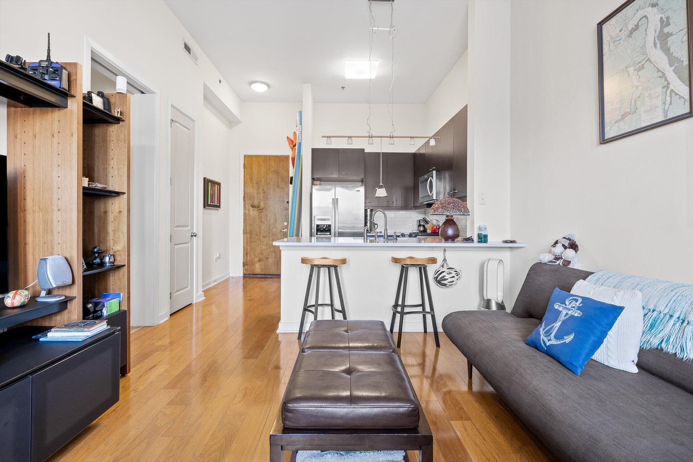 200 Manufacturers Road, Apt 728