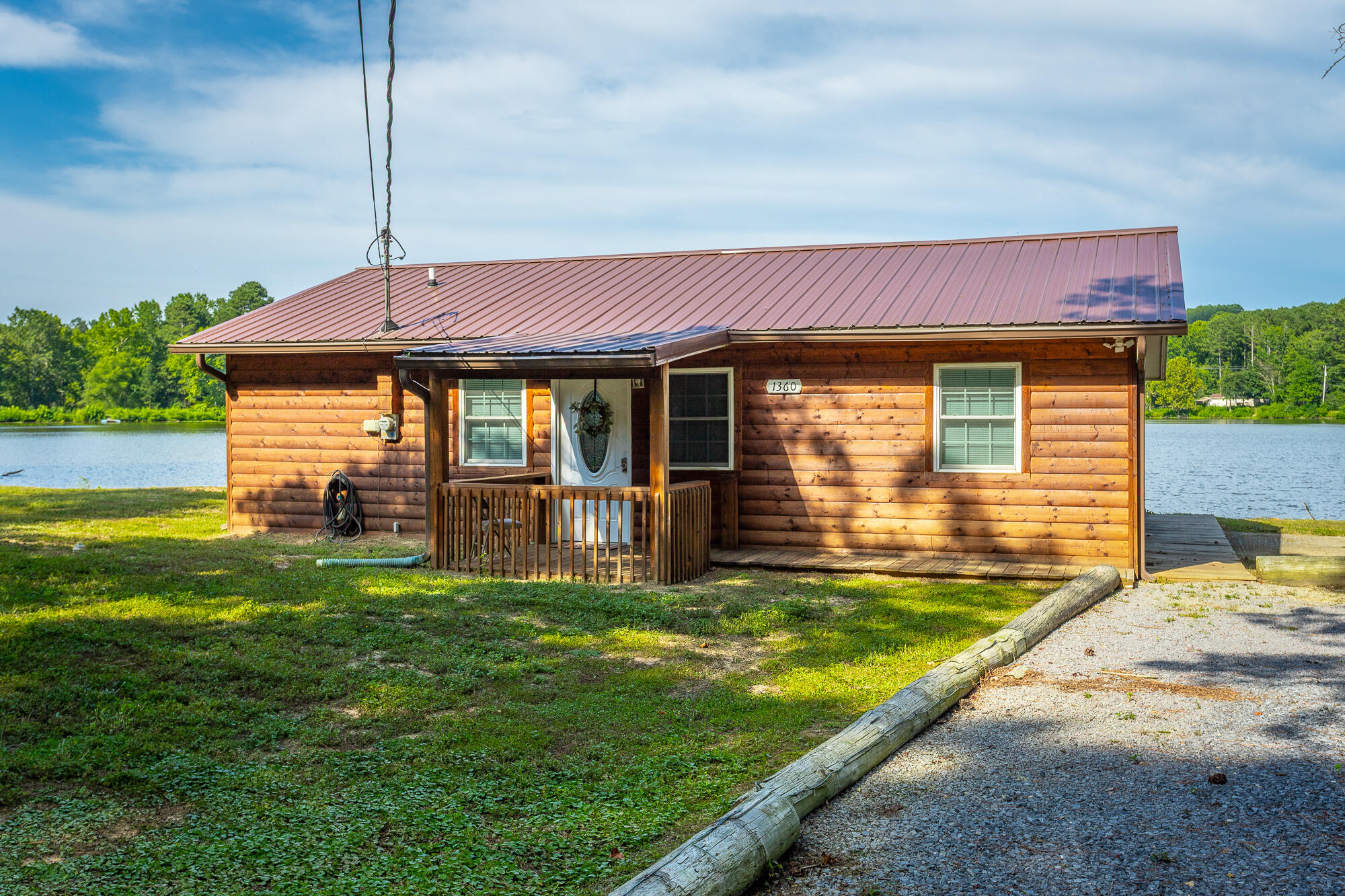 1360 Peggy Lane