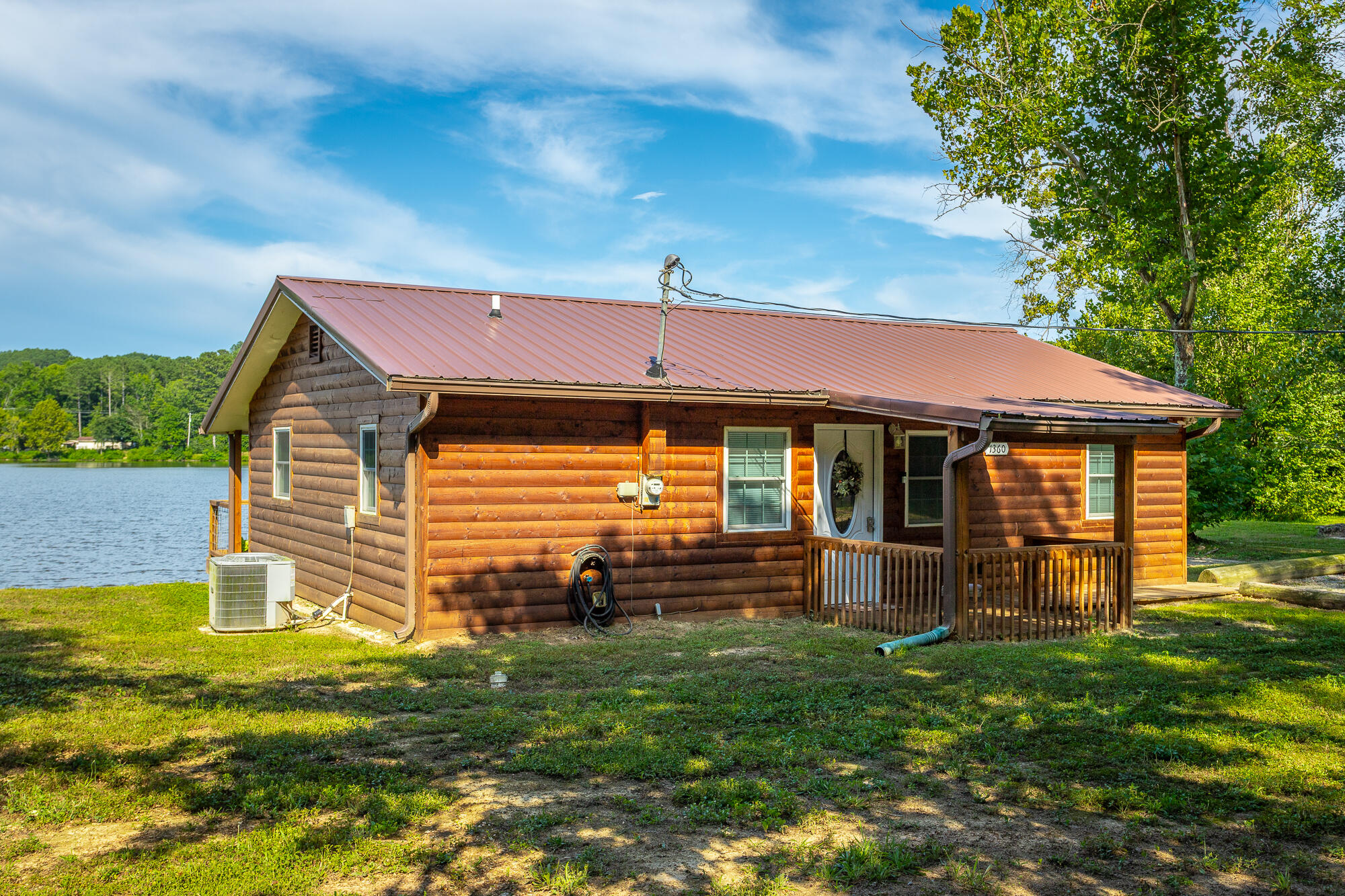 1360 Peggy Lane