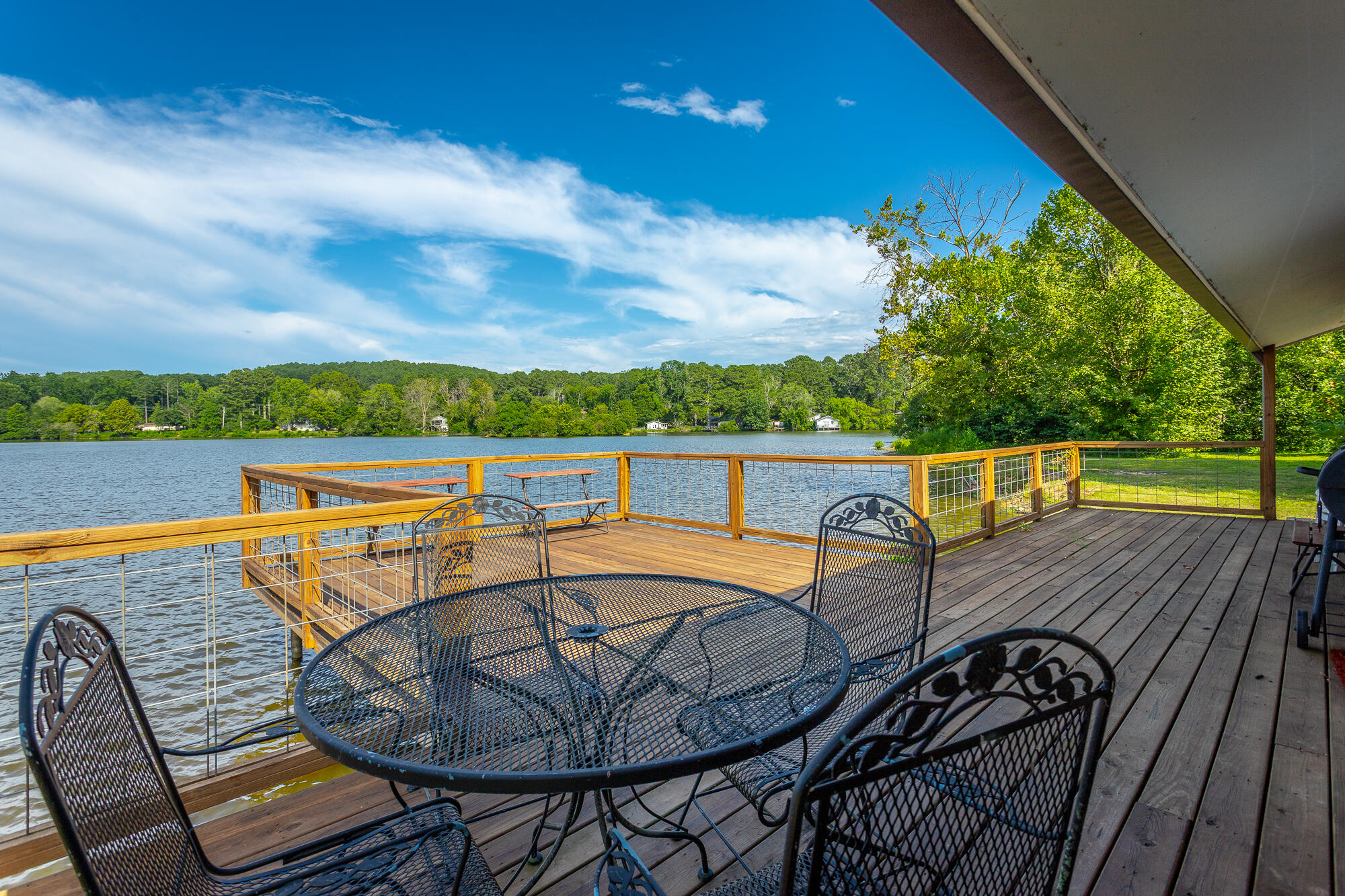 1346-1372 Peggy Lane