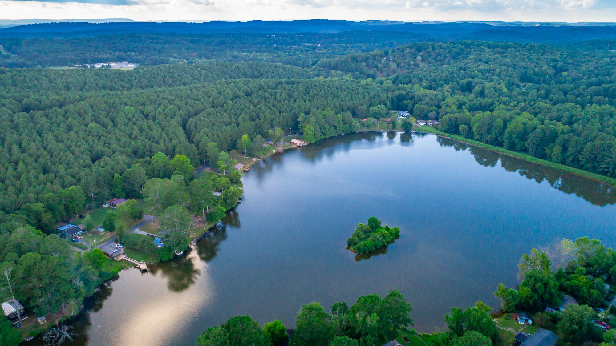 1346-1372 Peggy Lane